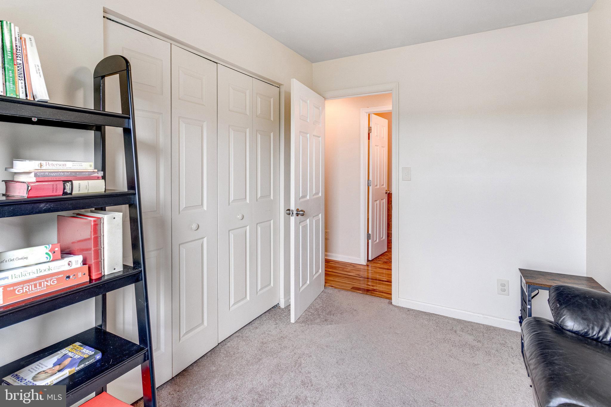 MAPLE GROVE - Residential