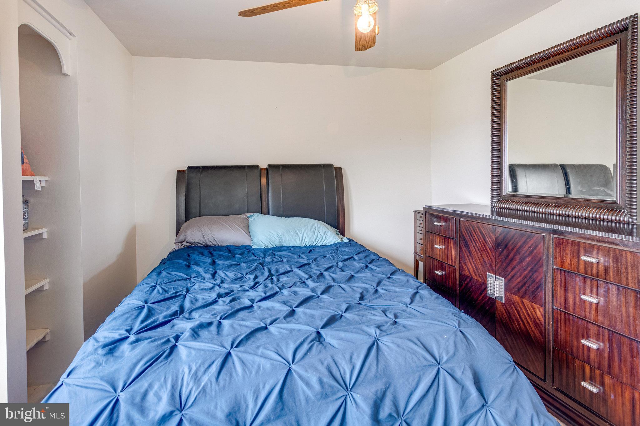 MAPLE GROVE - Residential