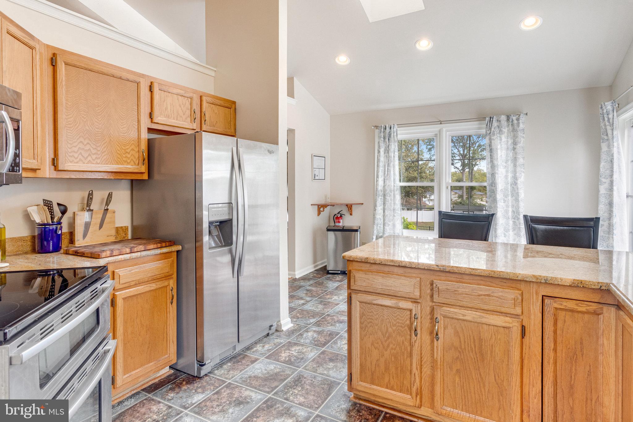 MAPLE GROVE - Residential