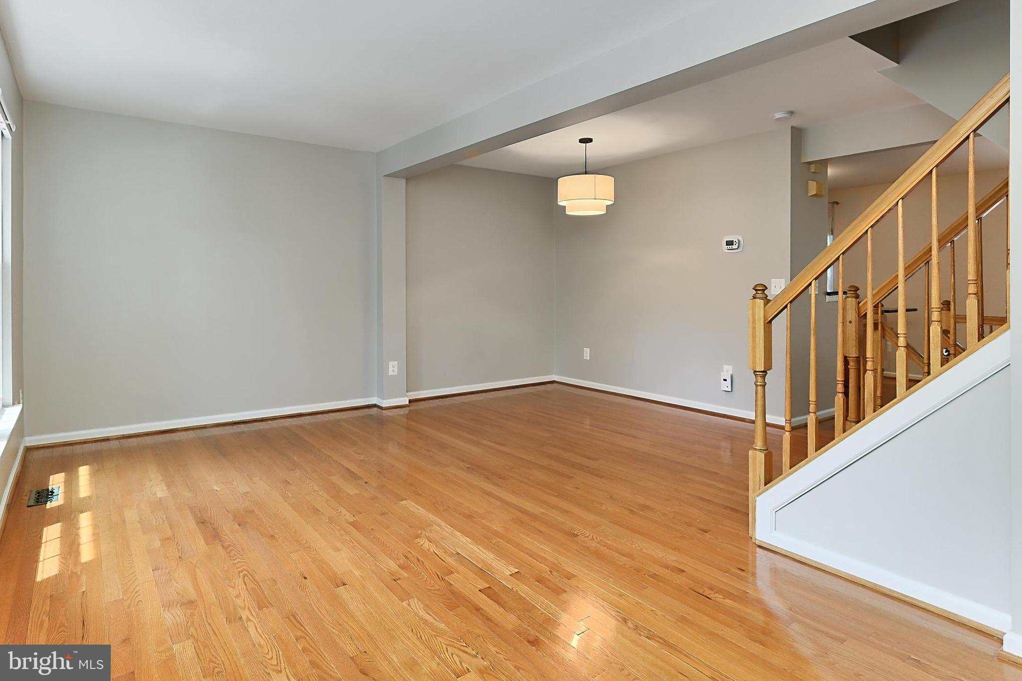 DUKE STREET SQUARE - Residential Lease