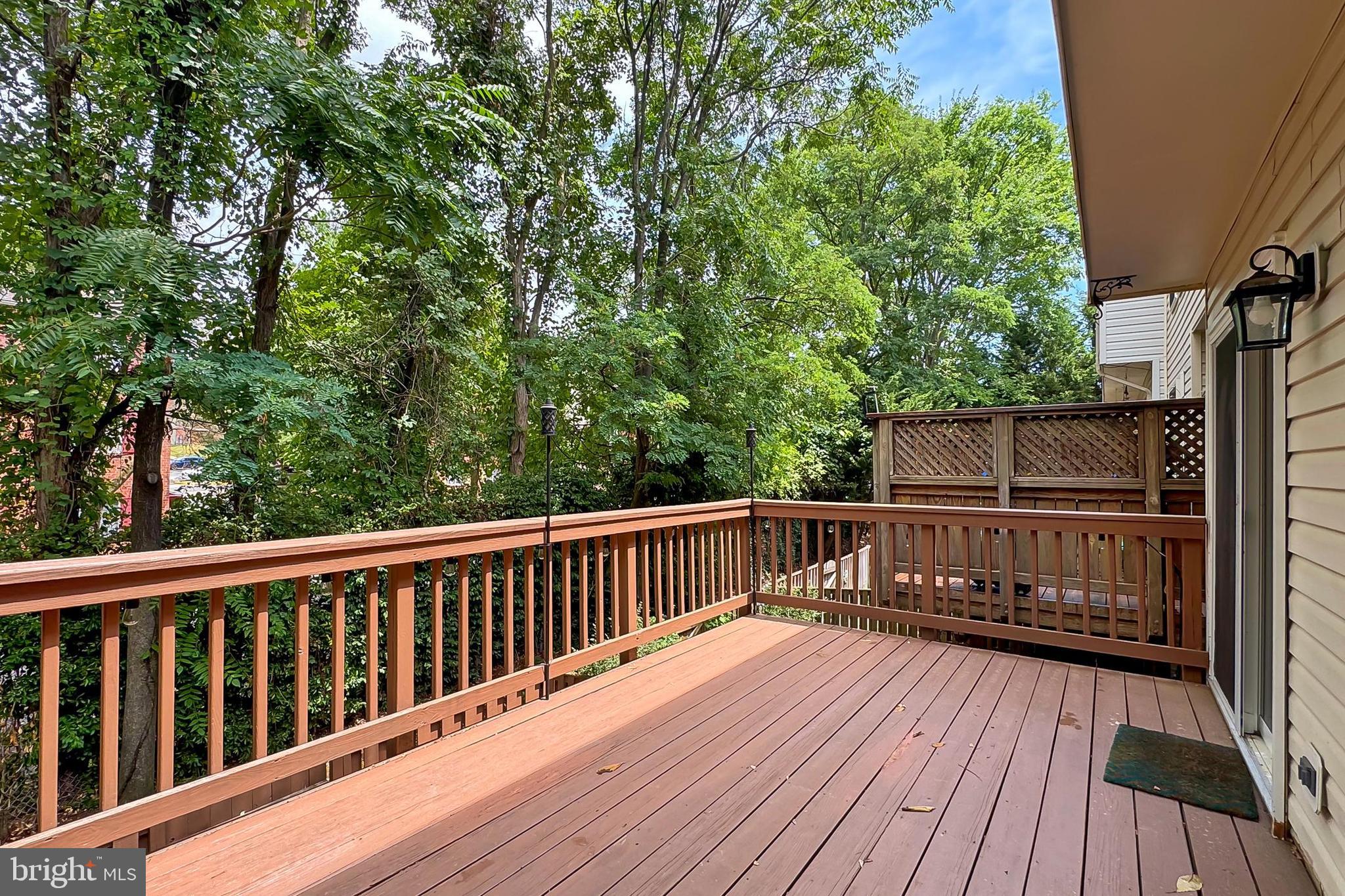 DUKE STREET SQUARE - Residential Lease