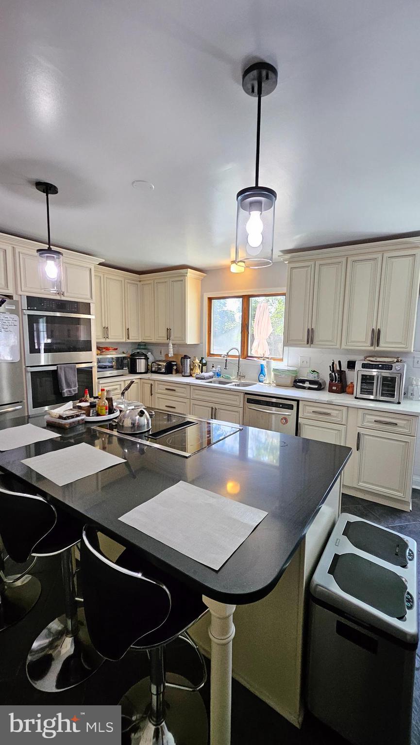 JOMAR ACRES - Residential Lease