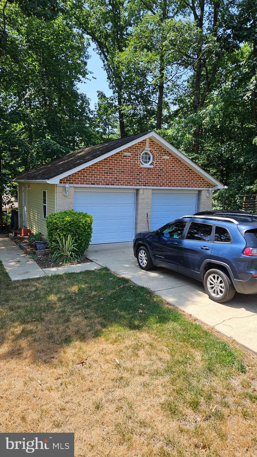 JOMAR ACRES - Residential Lease