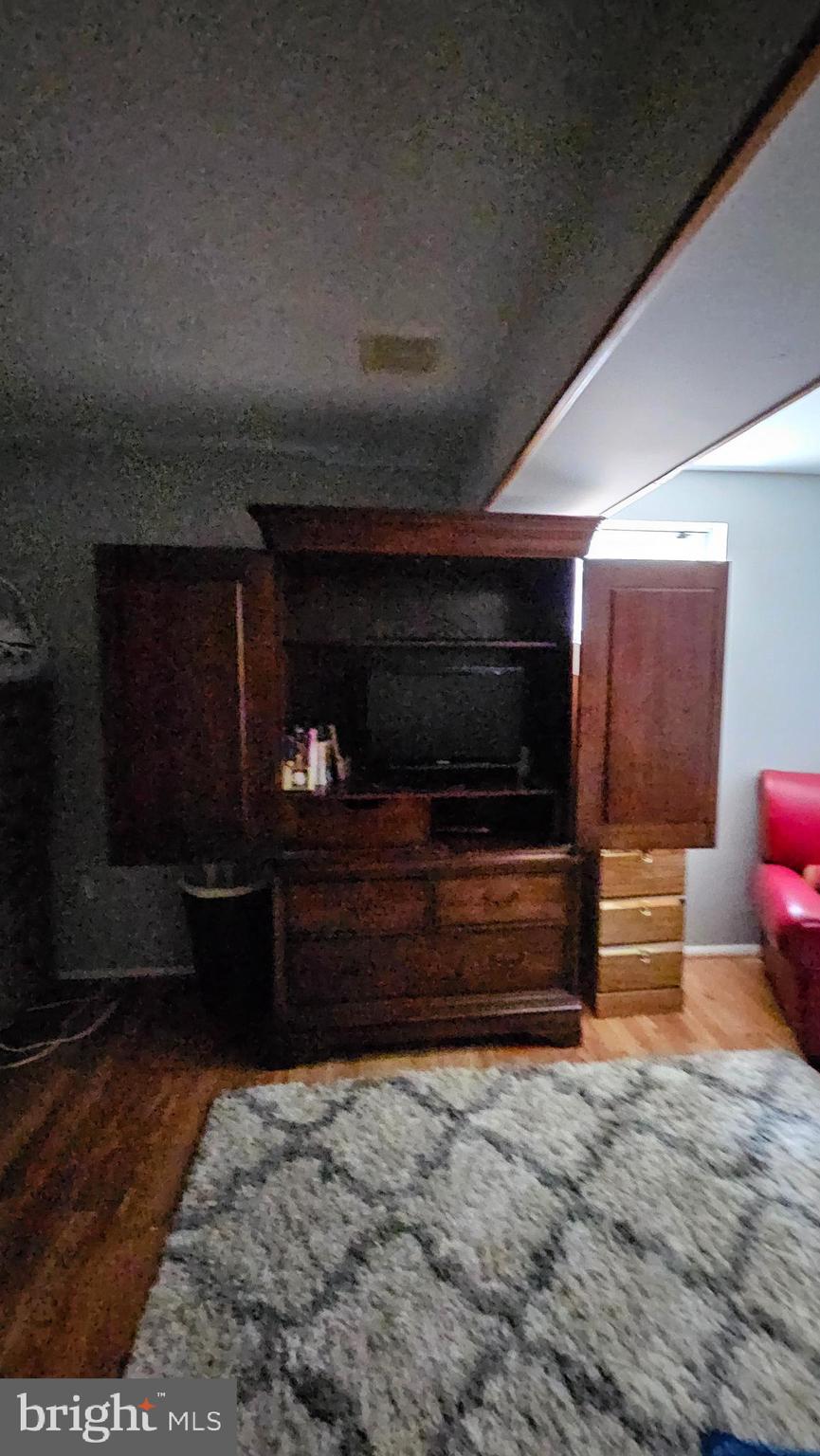 JOMAR ACRES - Residential Lease