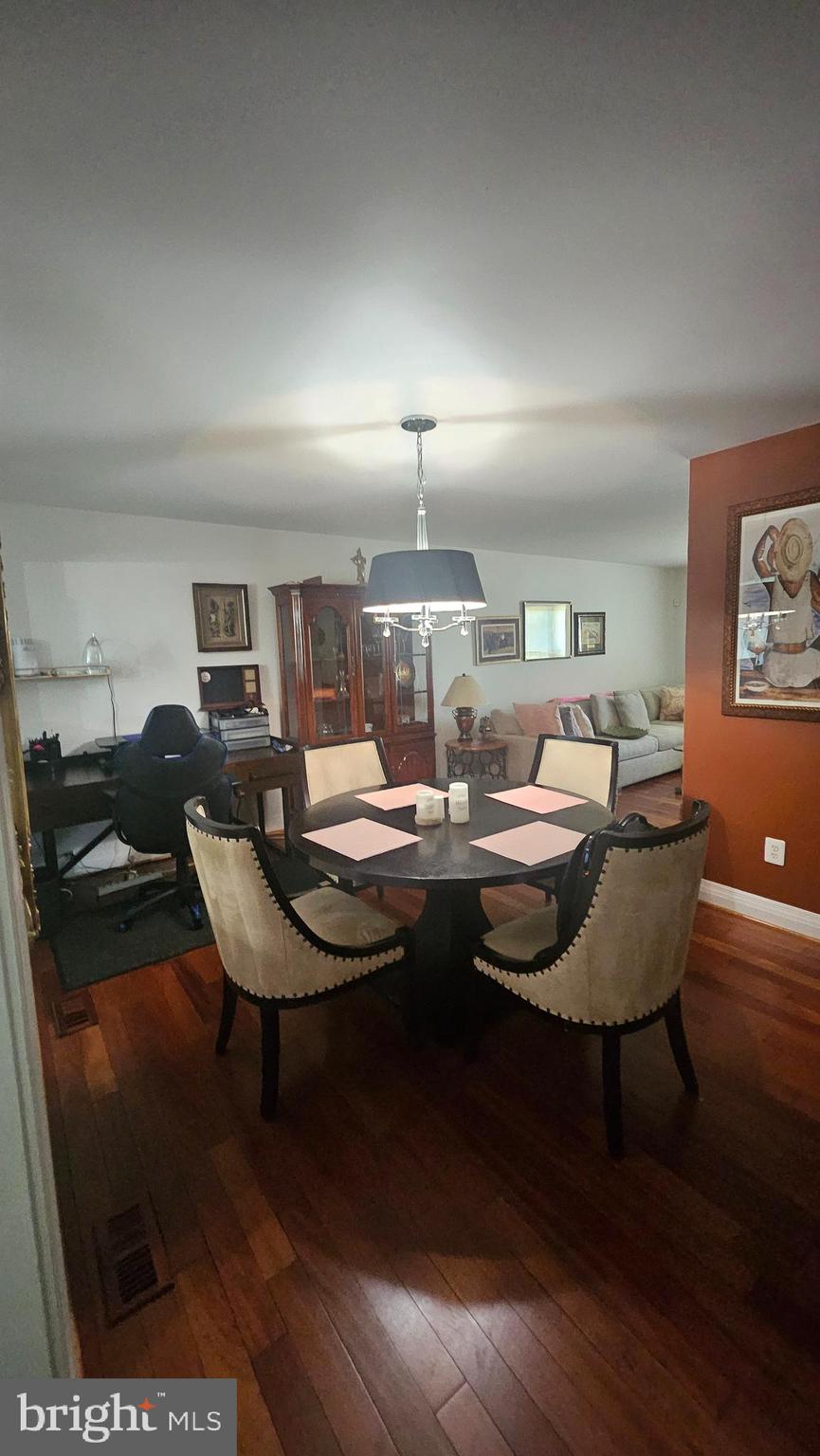 JOMAR ACRES - Residential Lease