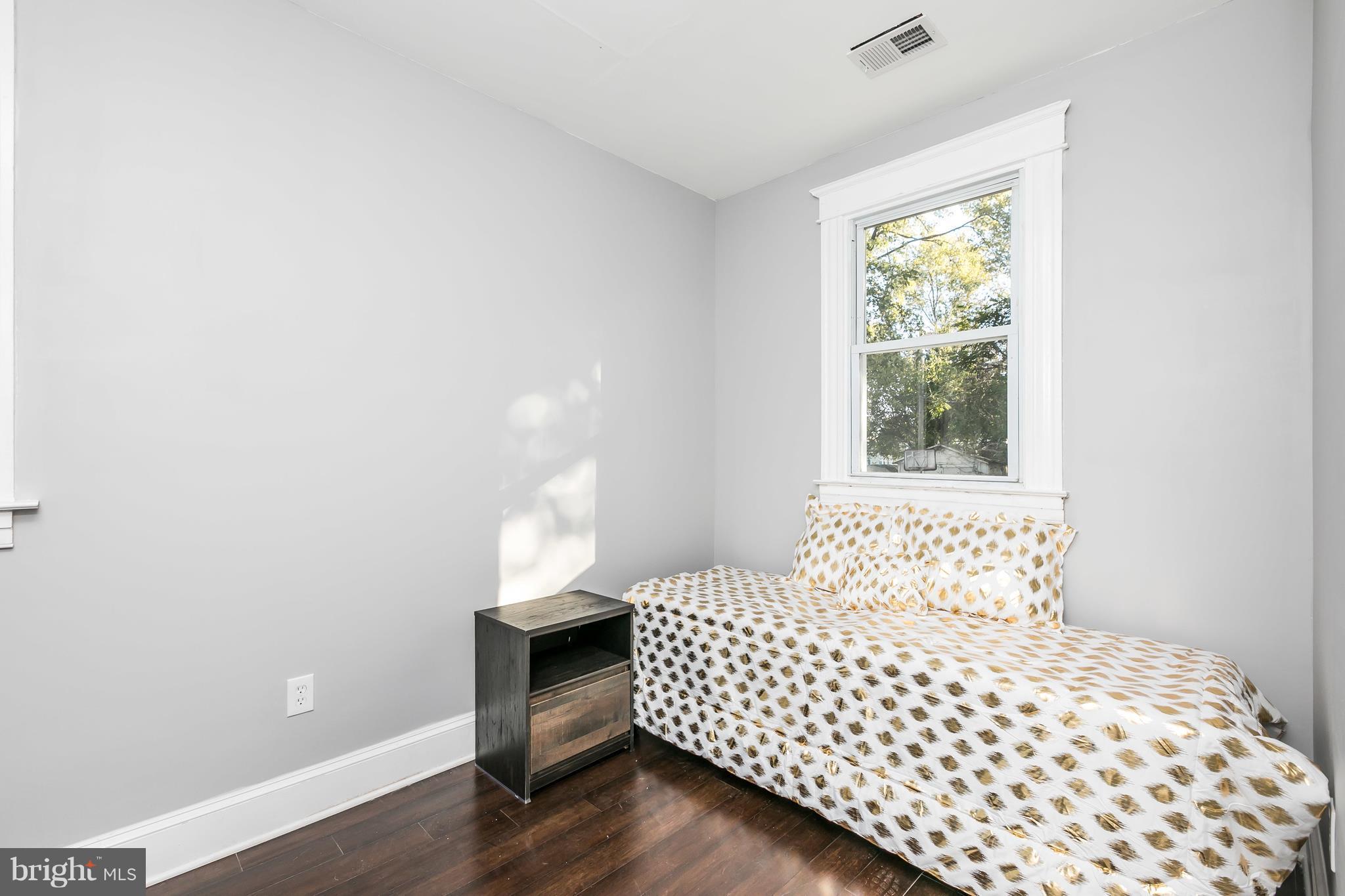 OVERLEA - Residential