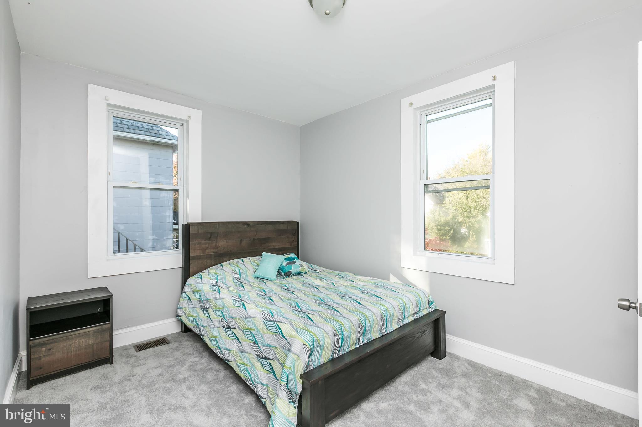 OVERLEA - Residential