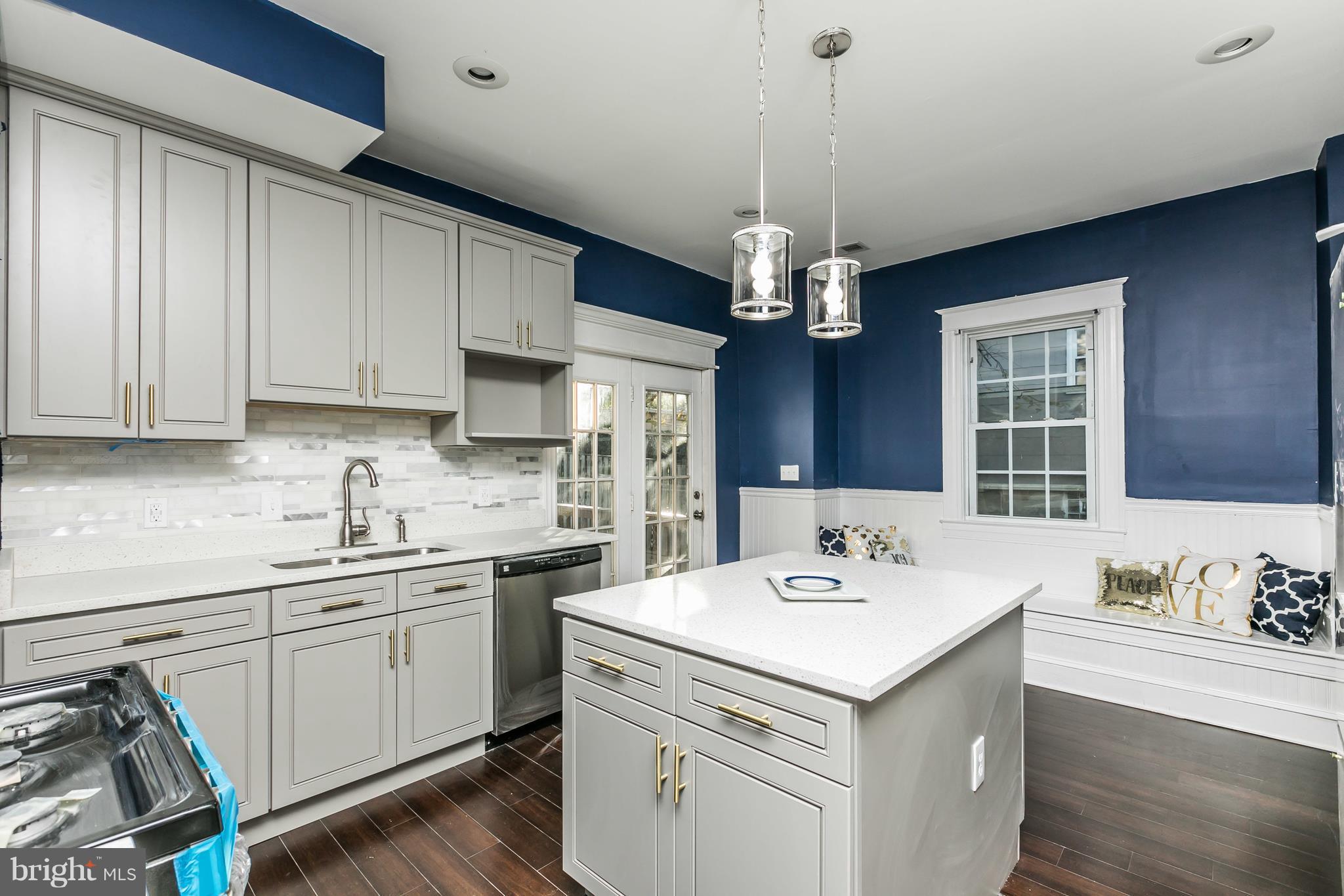 OVERLEA - Residential