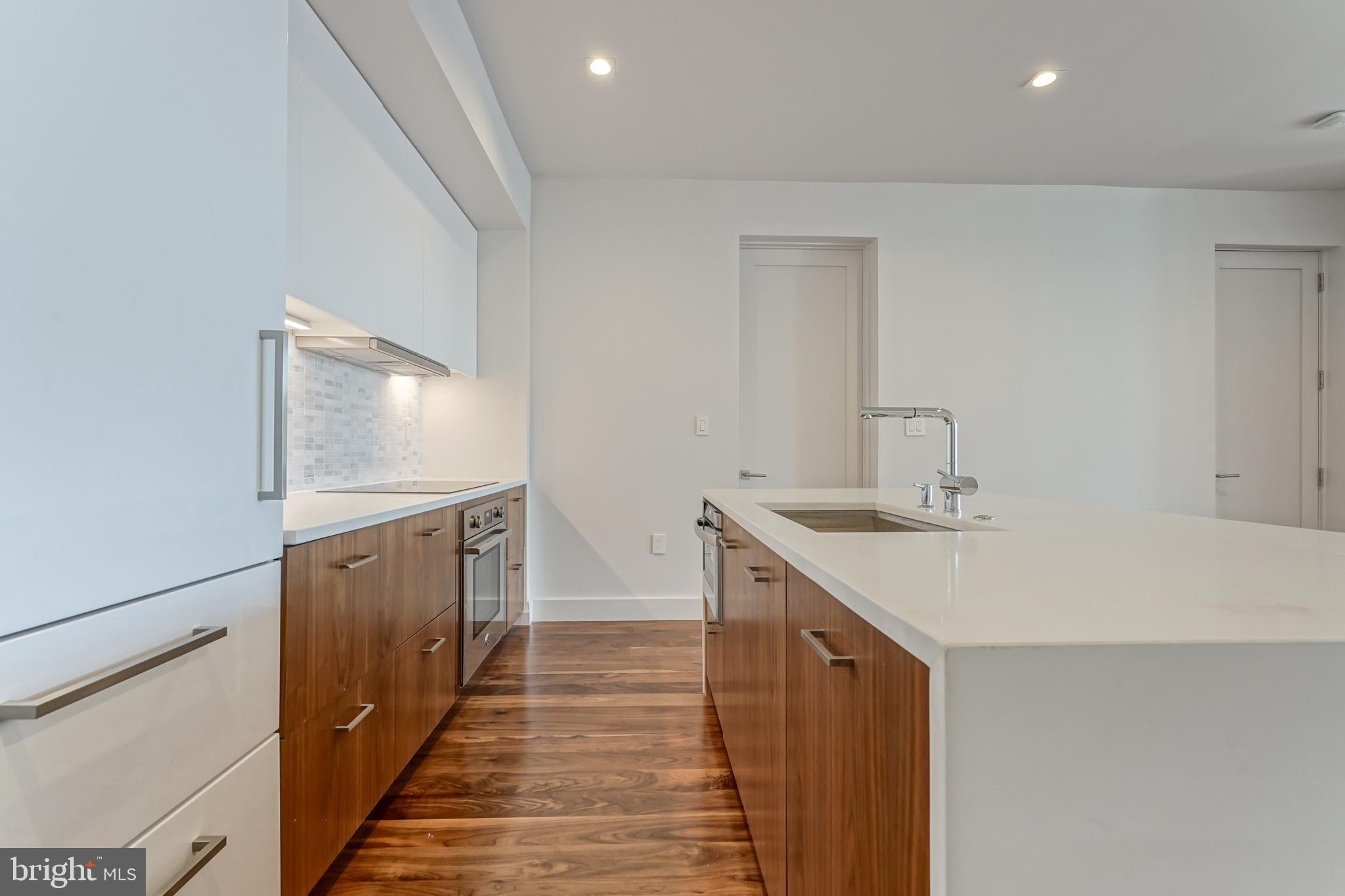 GRADUATE HOSPITAL - Residential