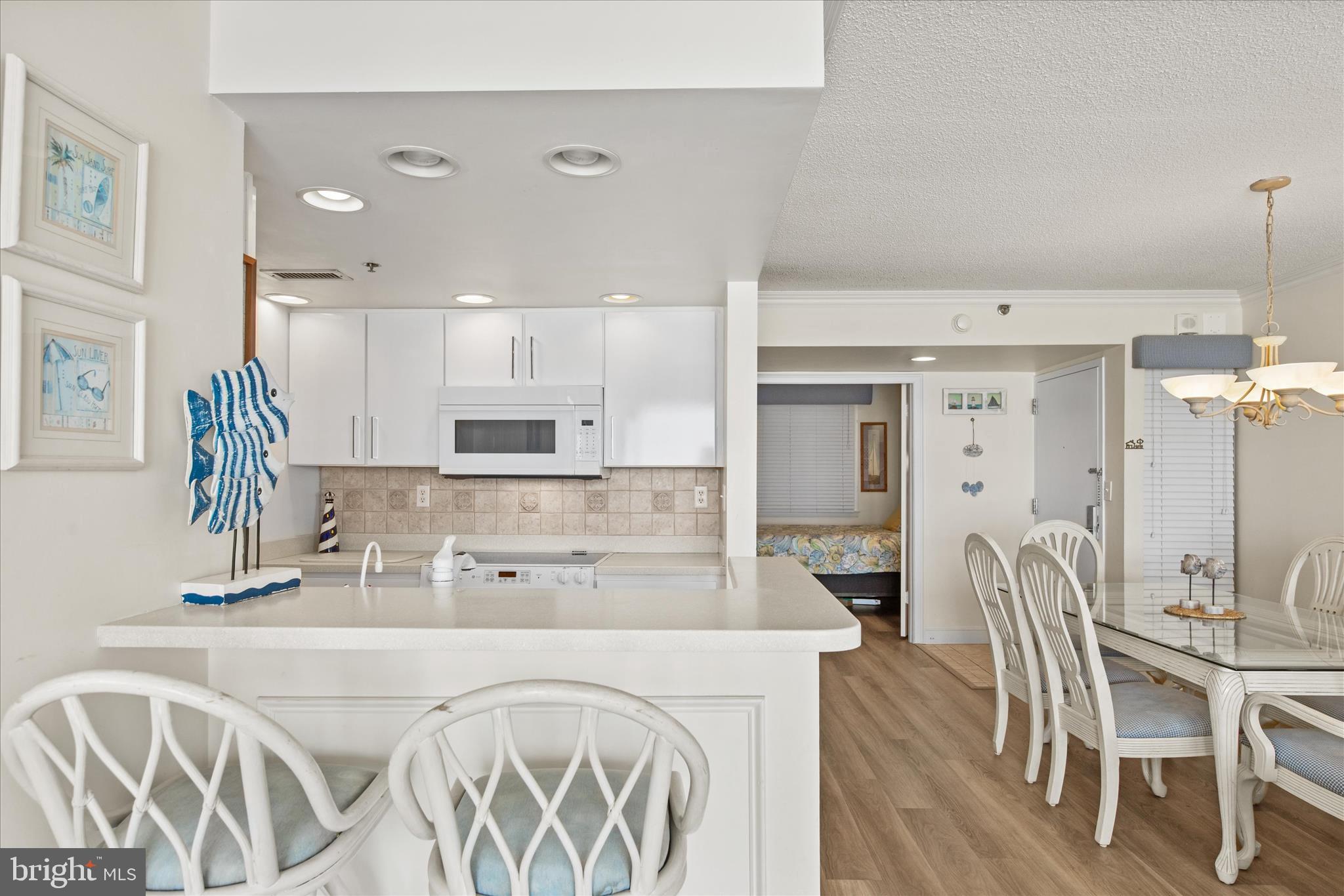 SEA COLONY EAST - Residential