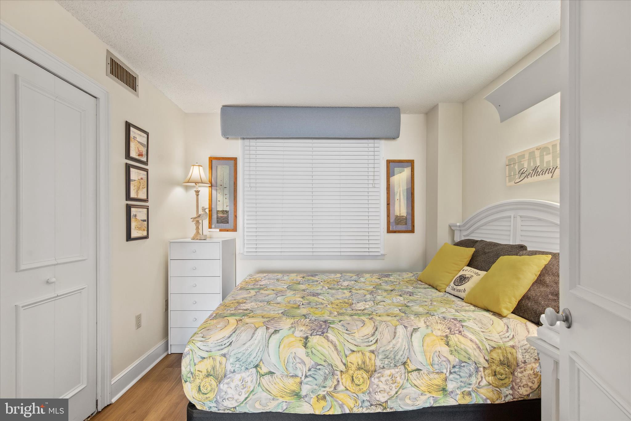SEA COLONY EAST - Residential