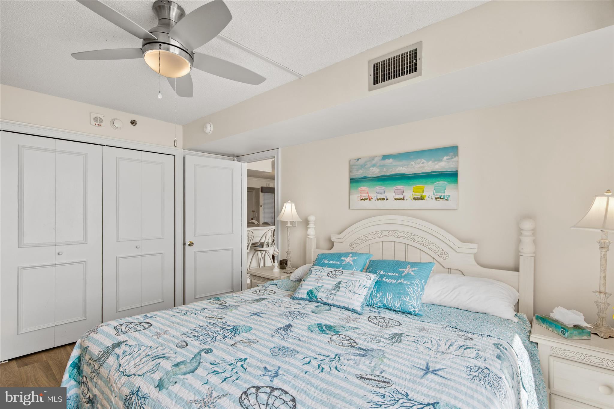 SEA COLONY EAST - Residential