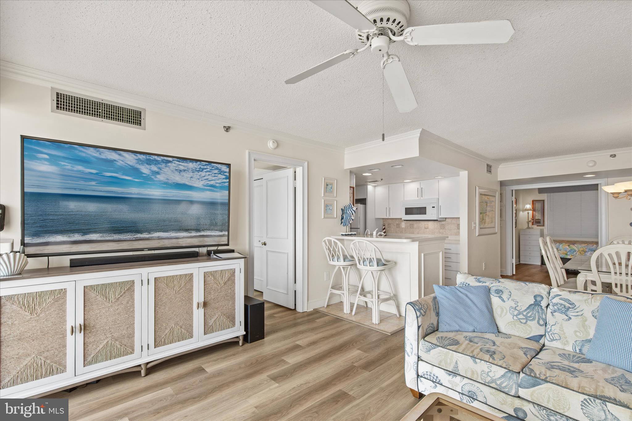 SEA COLONY EAST - Residential
