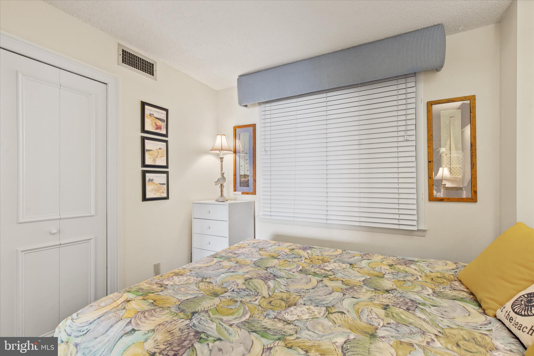 SEA COLONY EAST - Residential