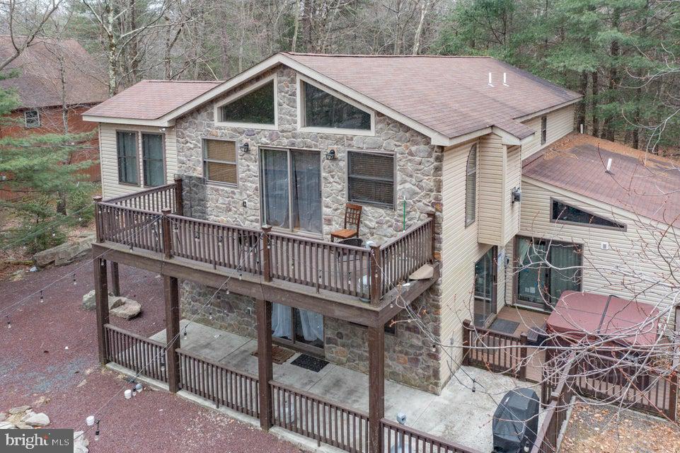 LAKE HARMONY ESTATES - Residential