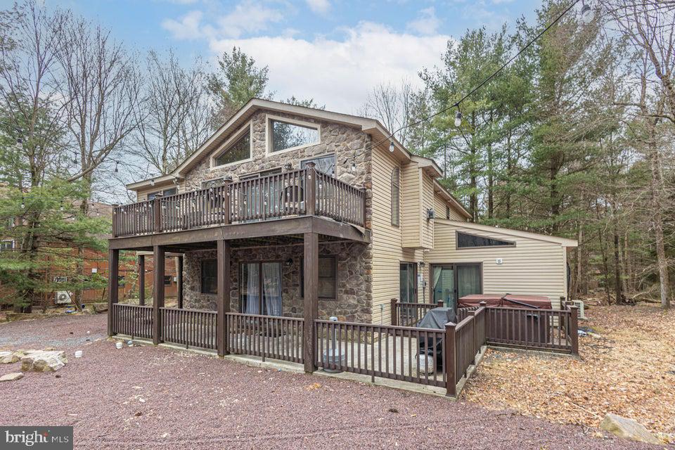 LAKE HARMONY ESTATES - Residential