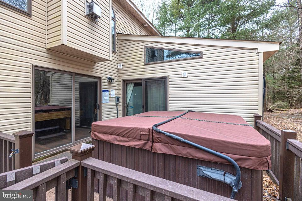 LAKE HARMONY ESTATES - Residential