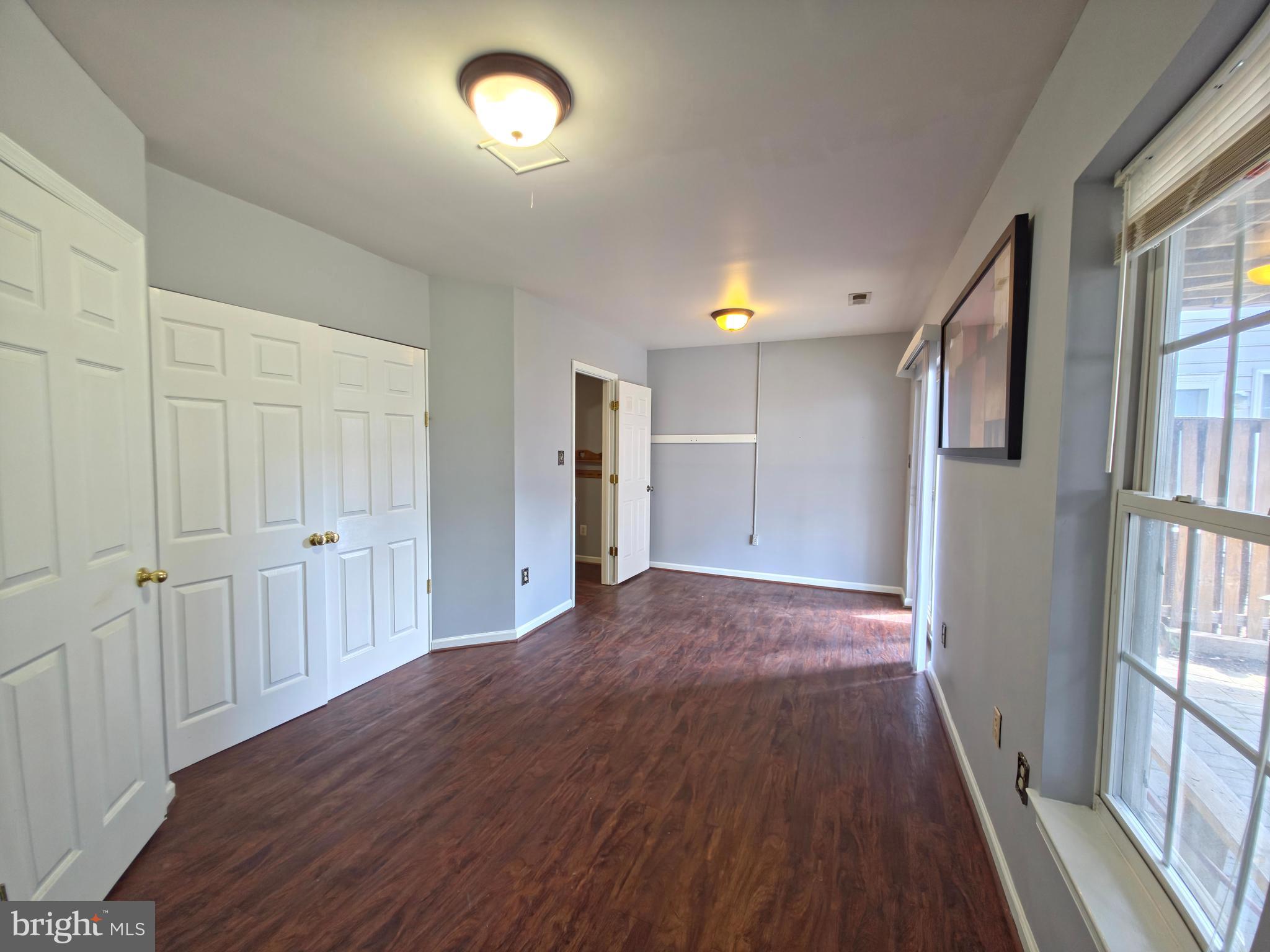 SOUTH RIDING - Residential