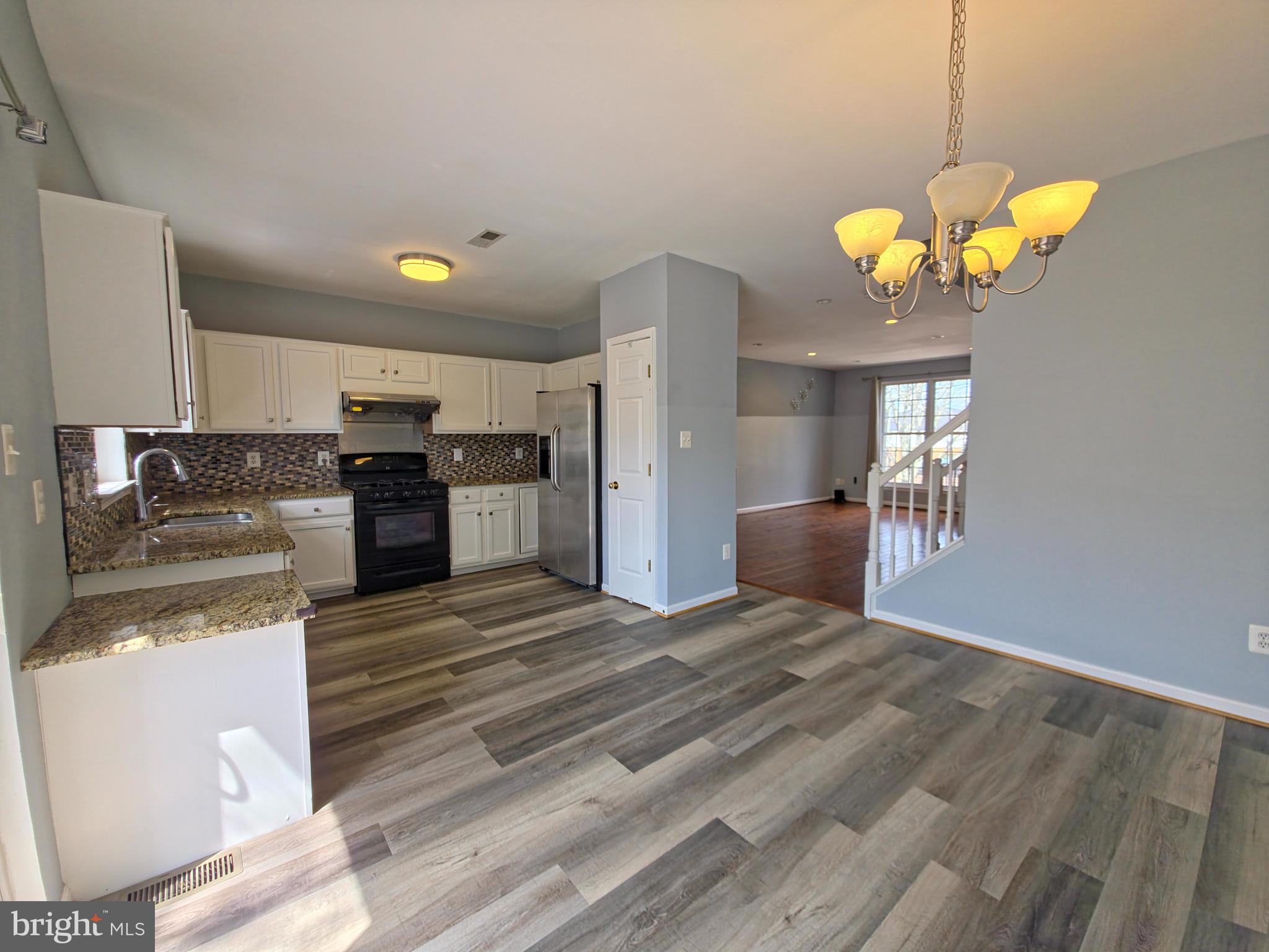 SOUTH RIDING - Residential