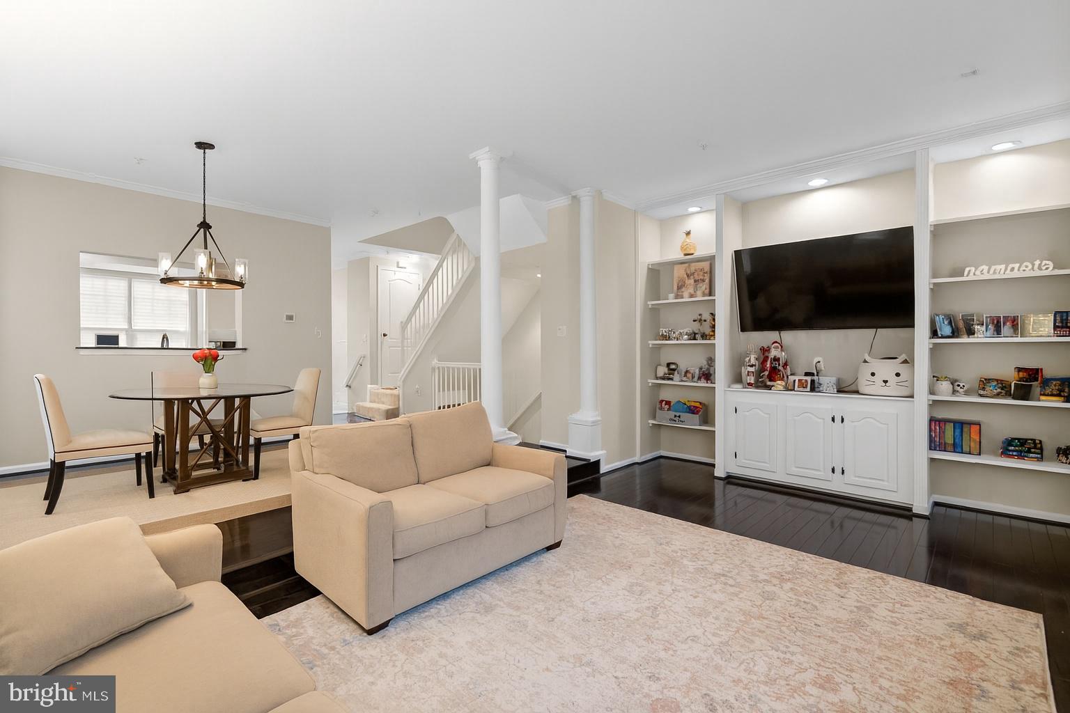 TUSCARORA KNOLLS - Residential