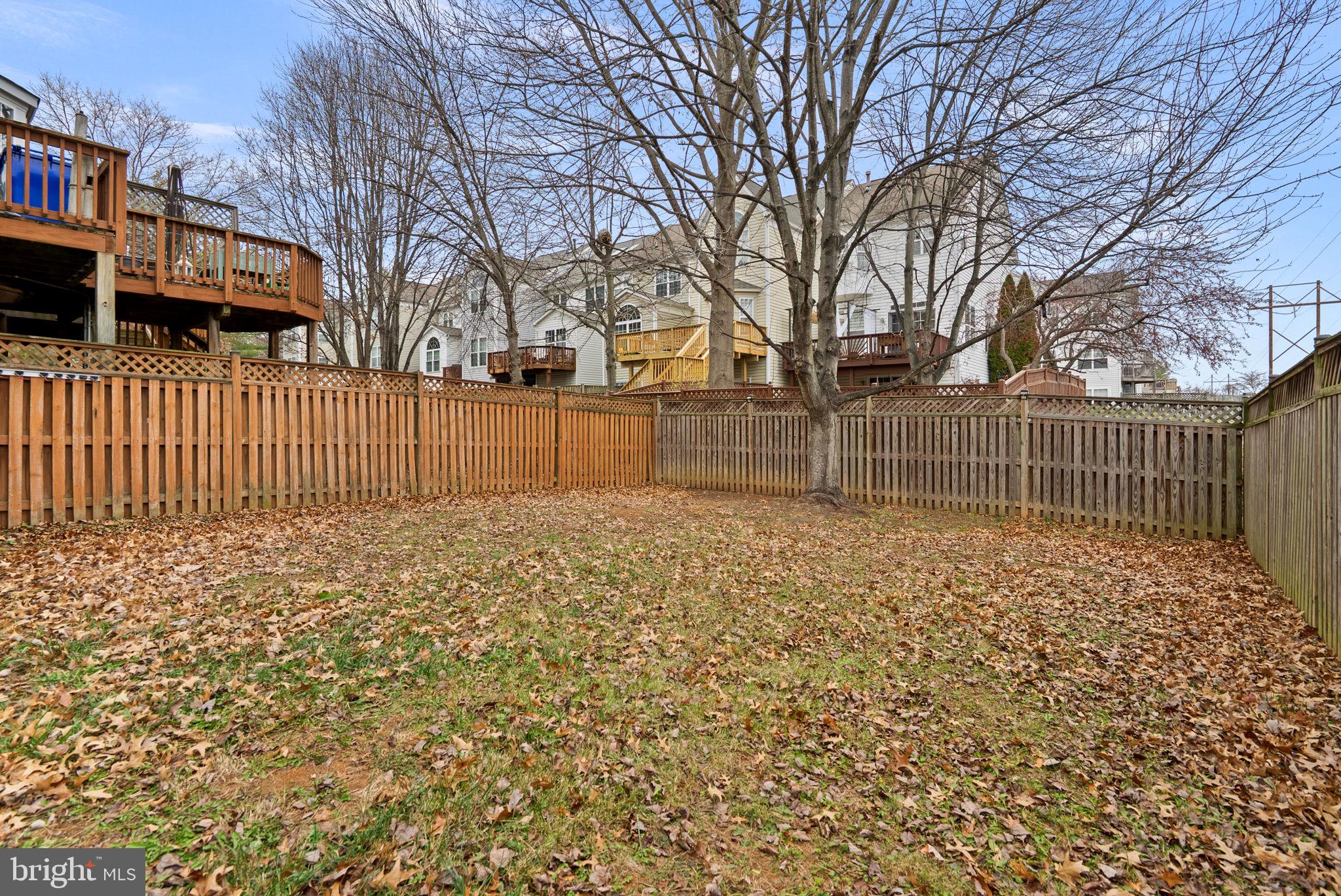 TUSCARORA KNOLLS - Residential