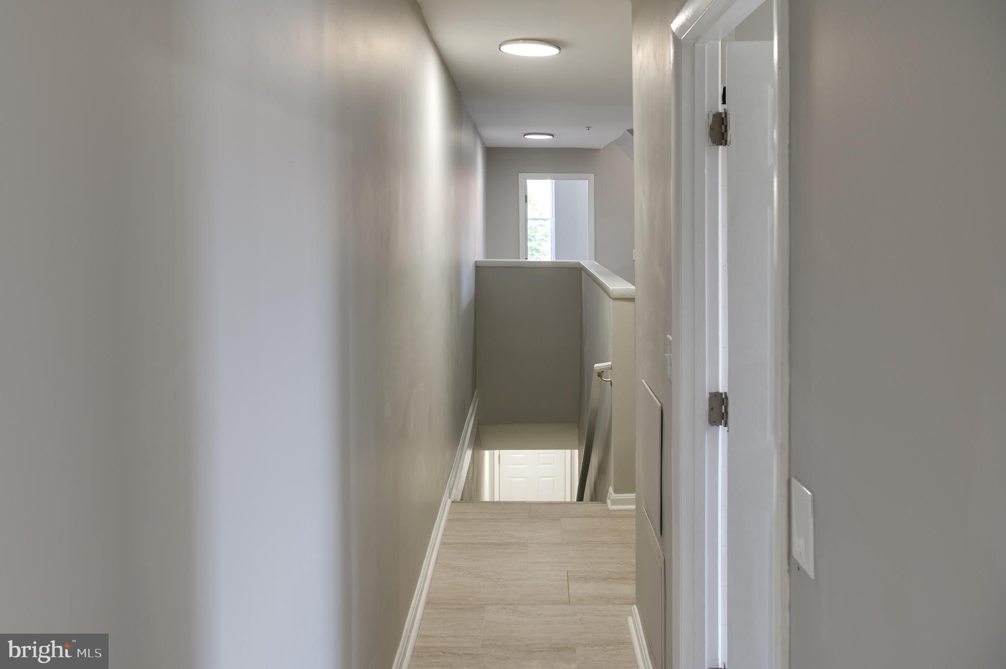 MIDWAY - Residential Lease
