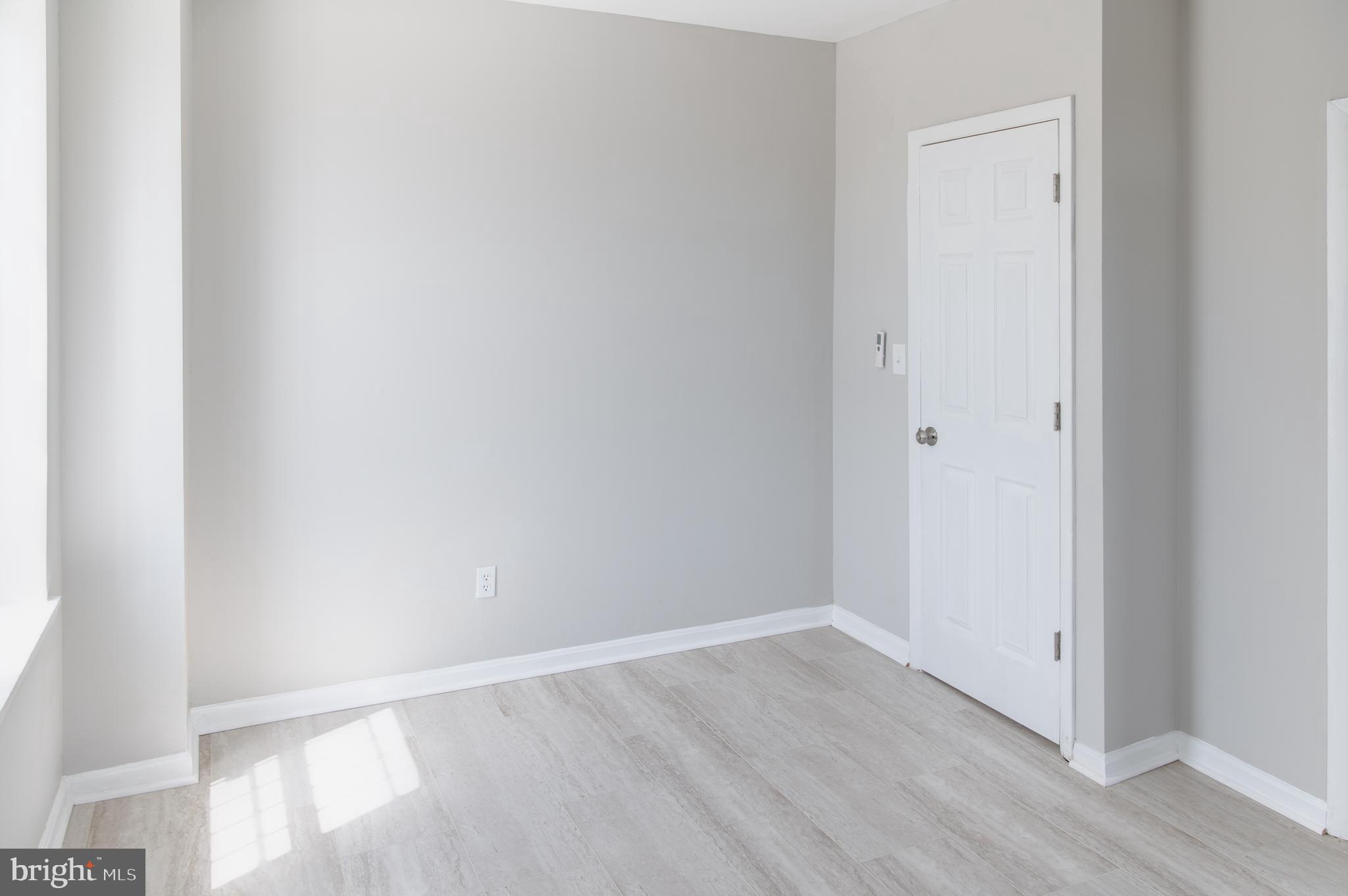 MIDWAY - Residential Lease
