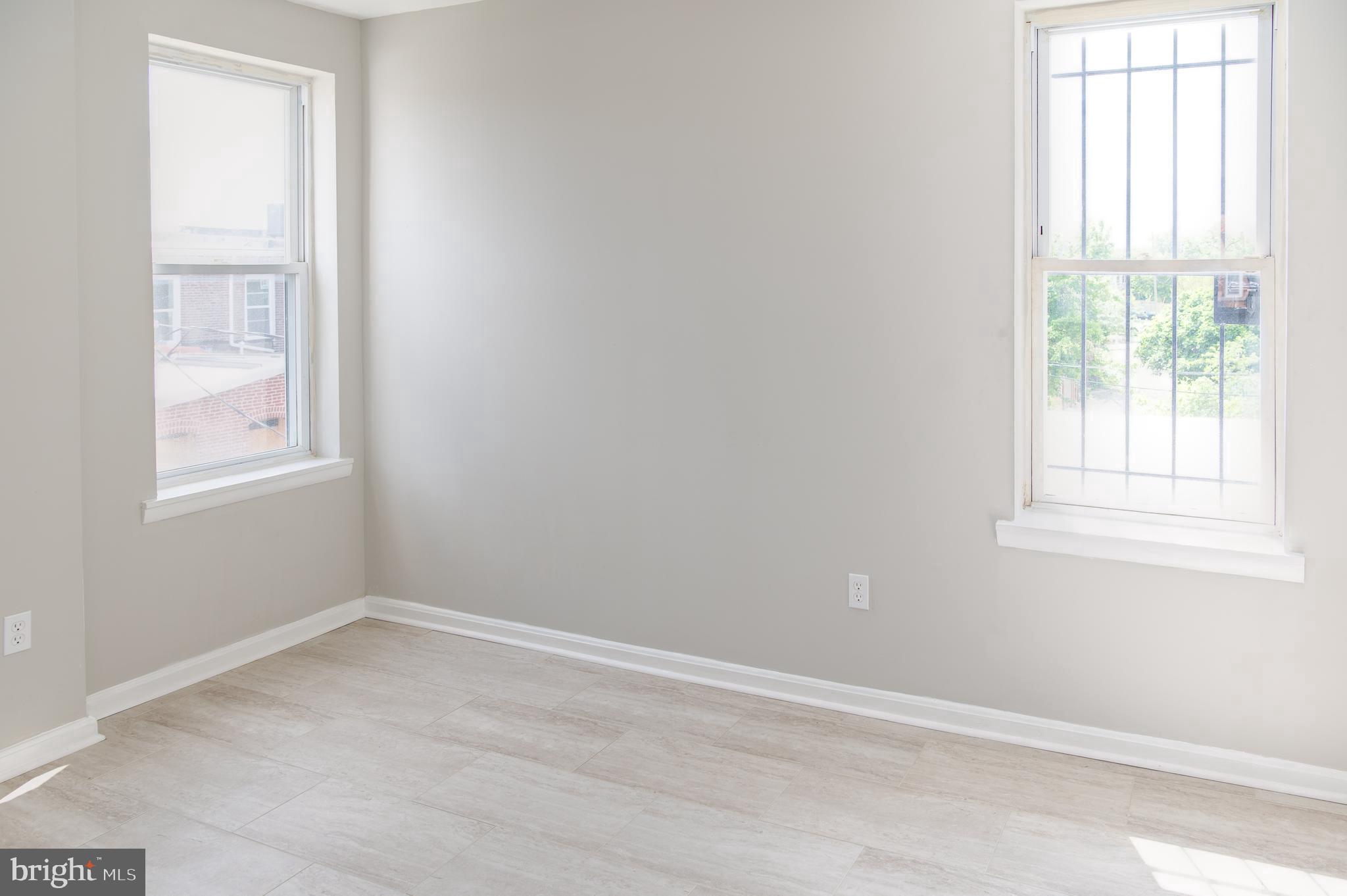 MIDWAY - Residential Lease