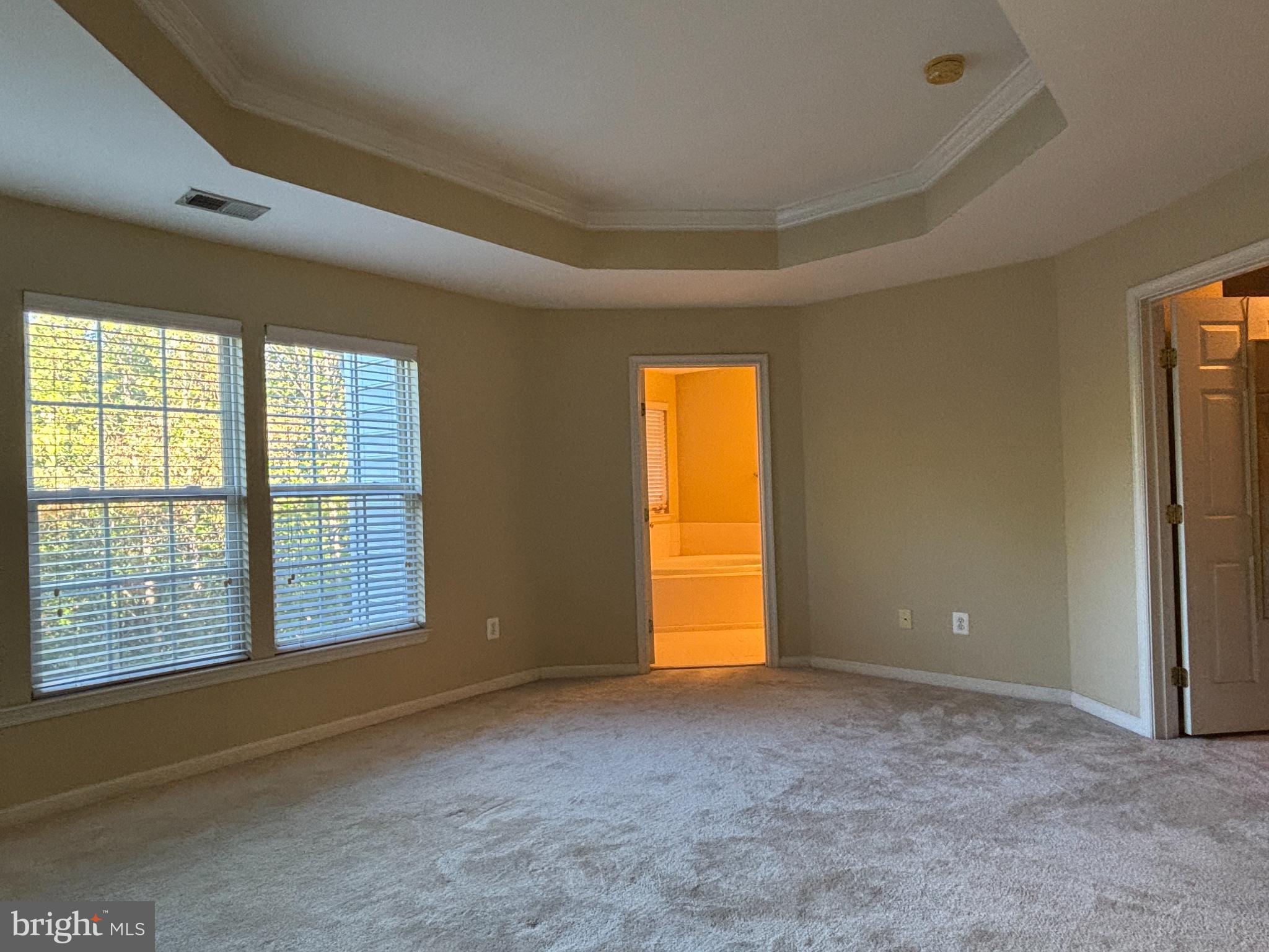 RIVERSIDE STATION - Residential Lease