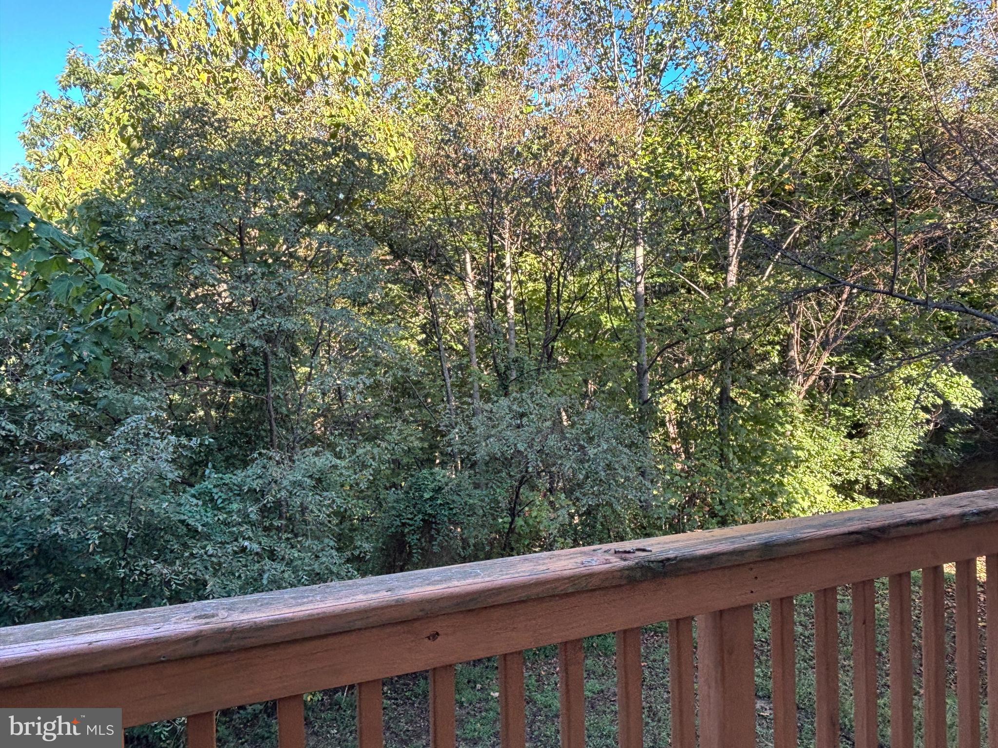 RIVERSIDE STATION - Residential Lease