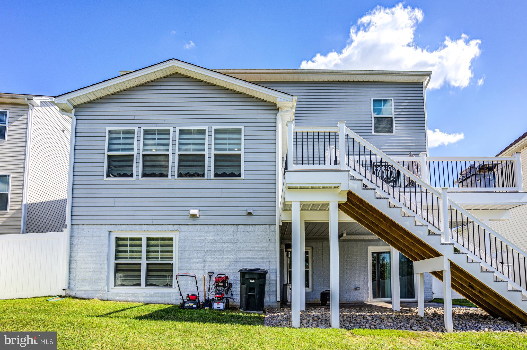 BEECH CREEK - Residential