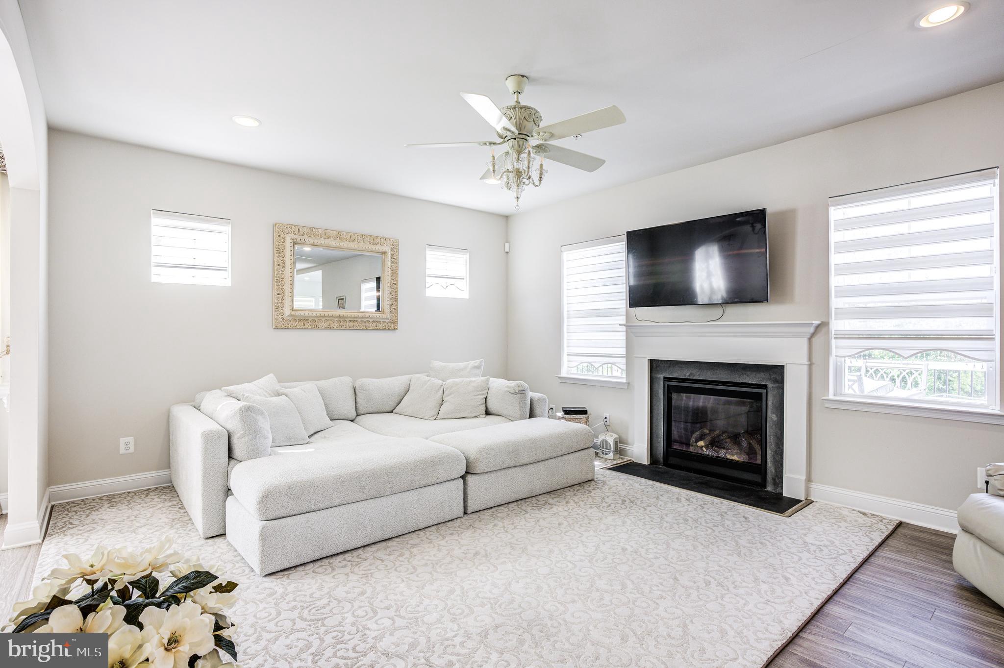 BEECH CREEK - Residential