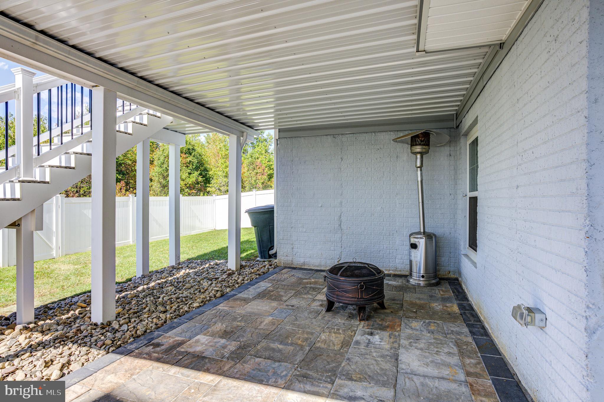 BEECH CREEK - Residential