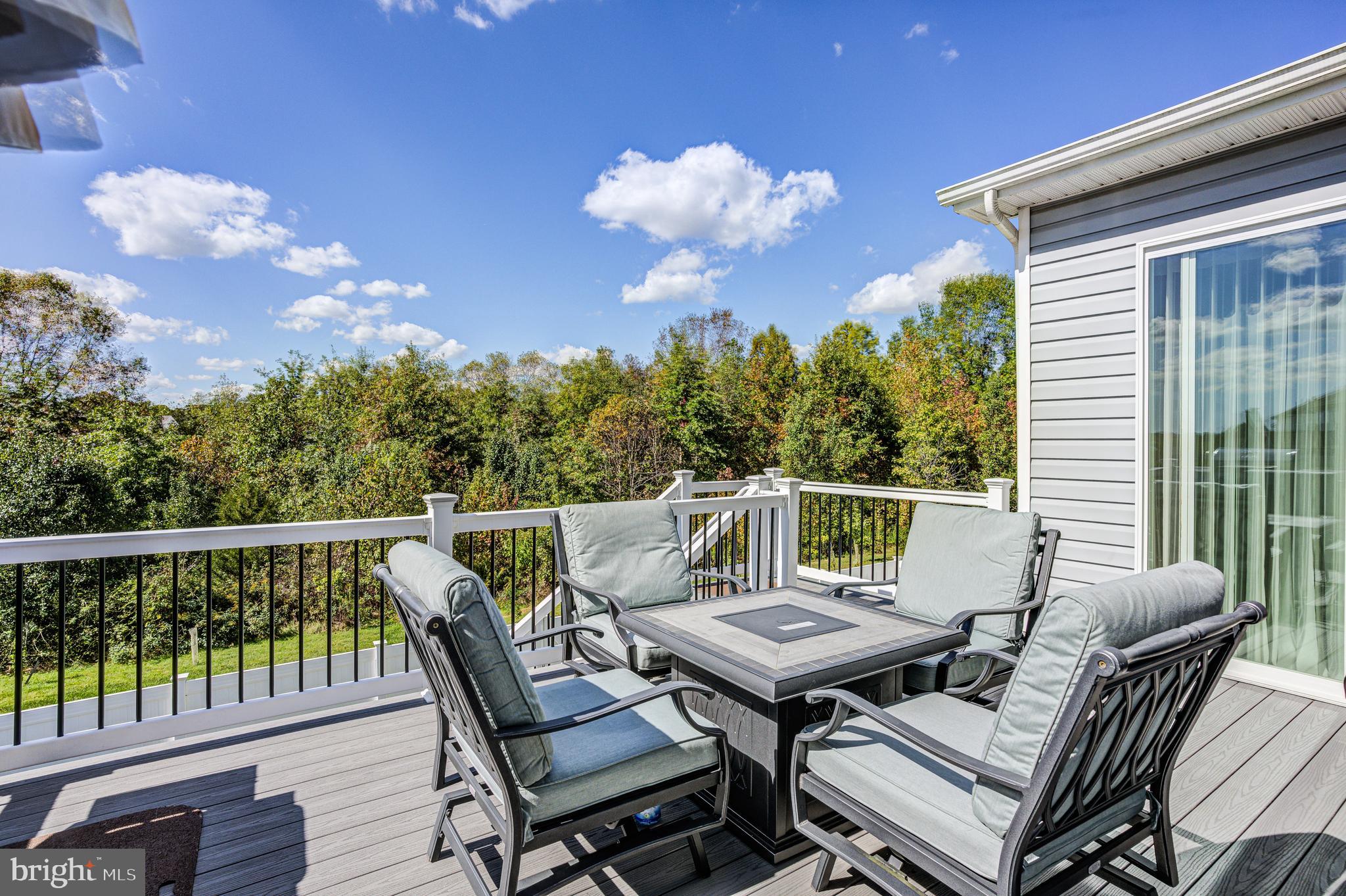 BEECH CREEK - Residential