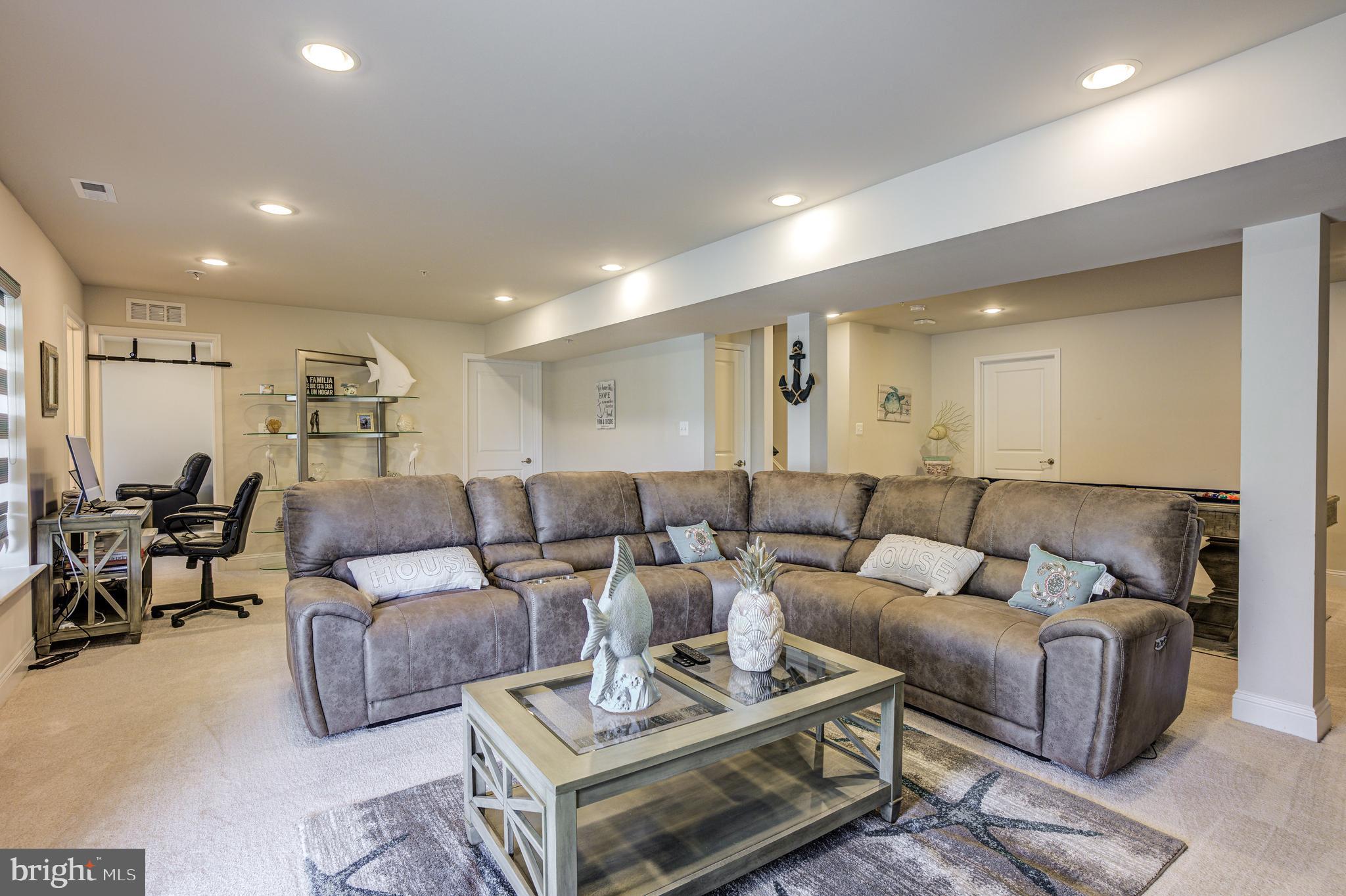 BEECH CREEK - Residential