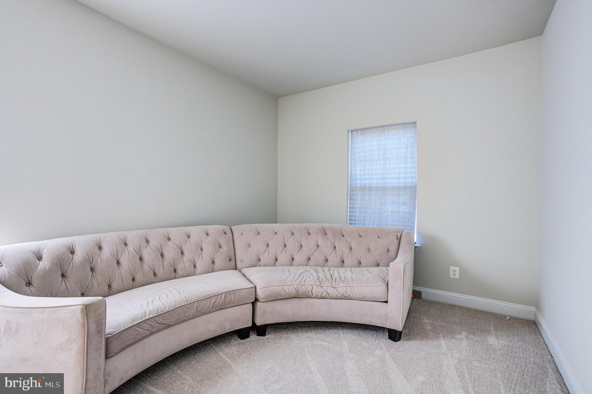 BEECH CREEK - Residential