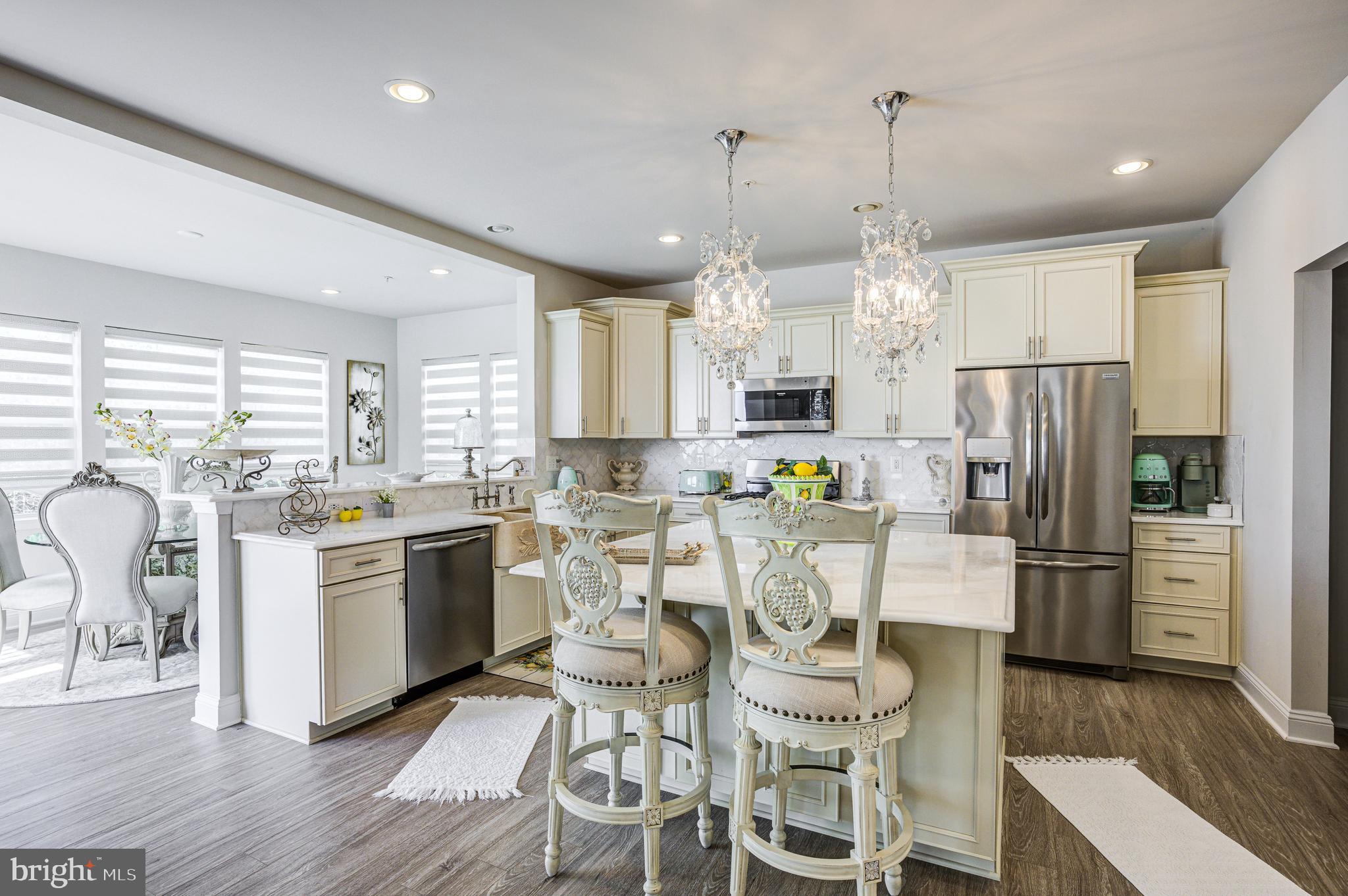 BEECH CREEK - Residential