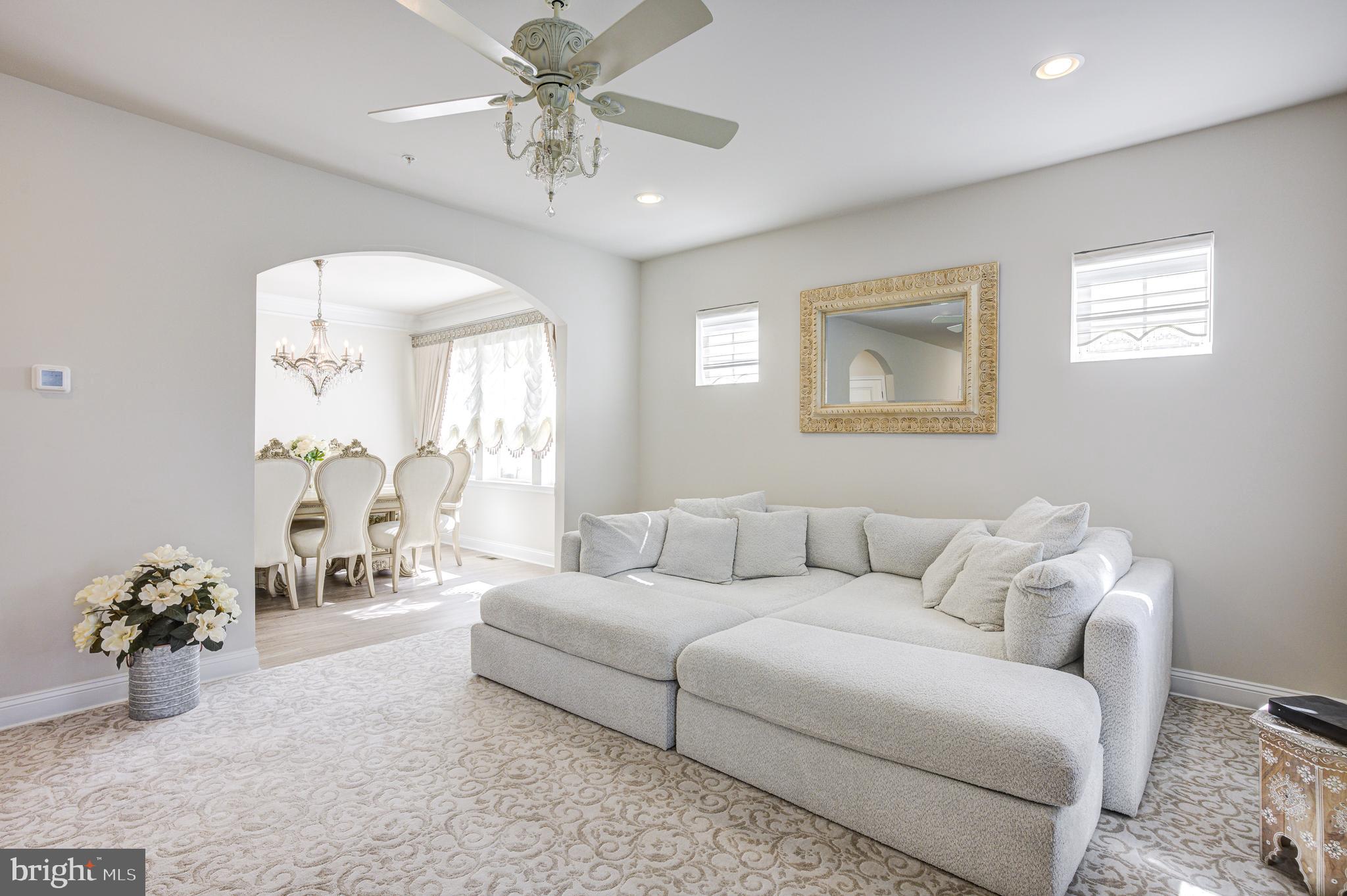 BEECH CREEK - Residential