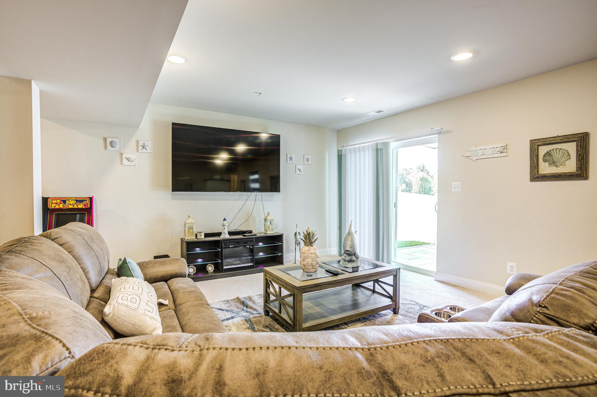 BEECH CREEK - Residential