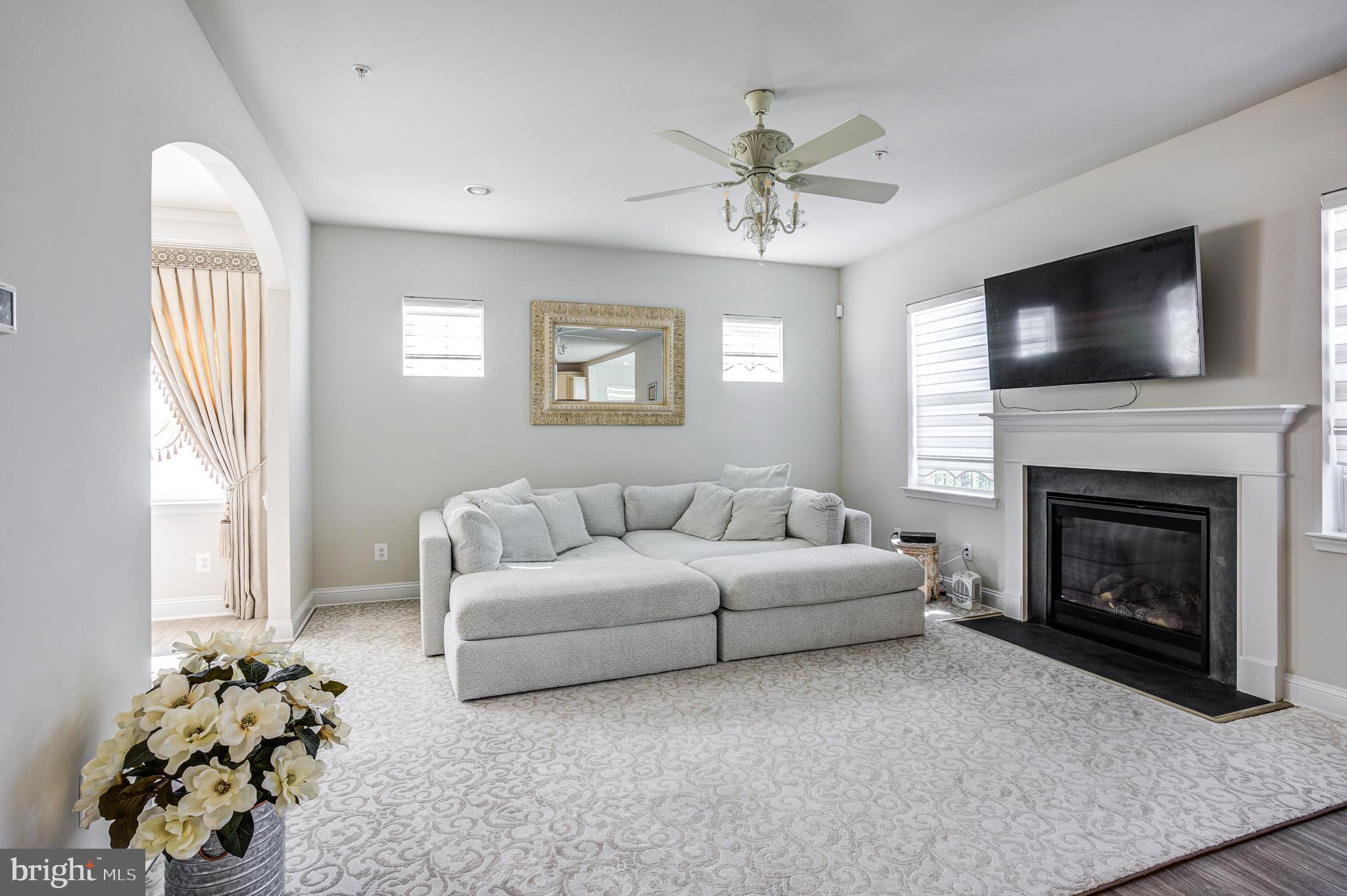 BEECH CREEK - Residential