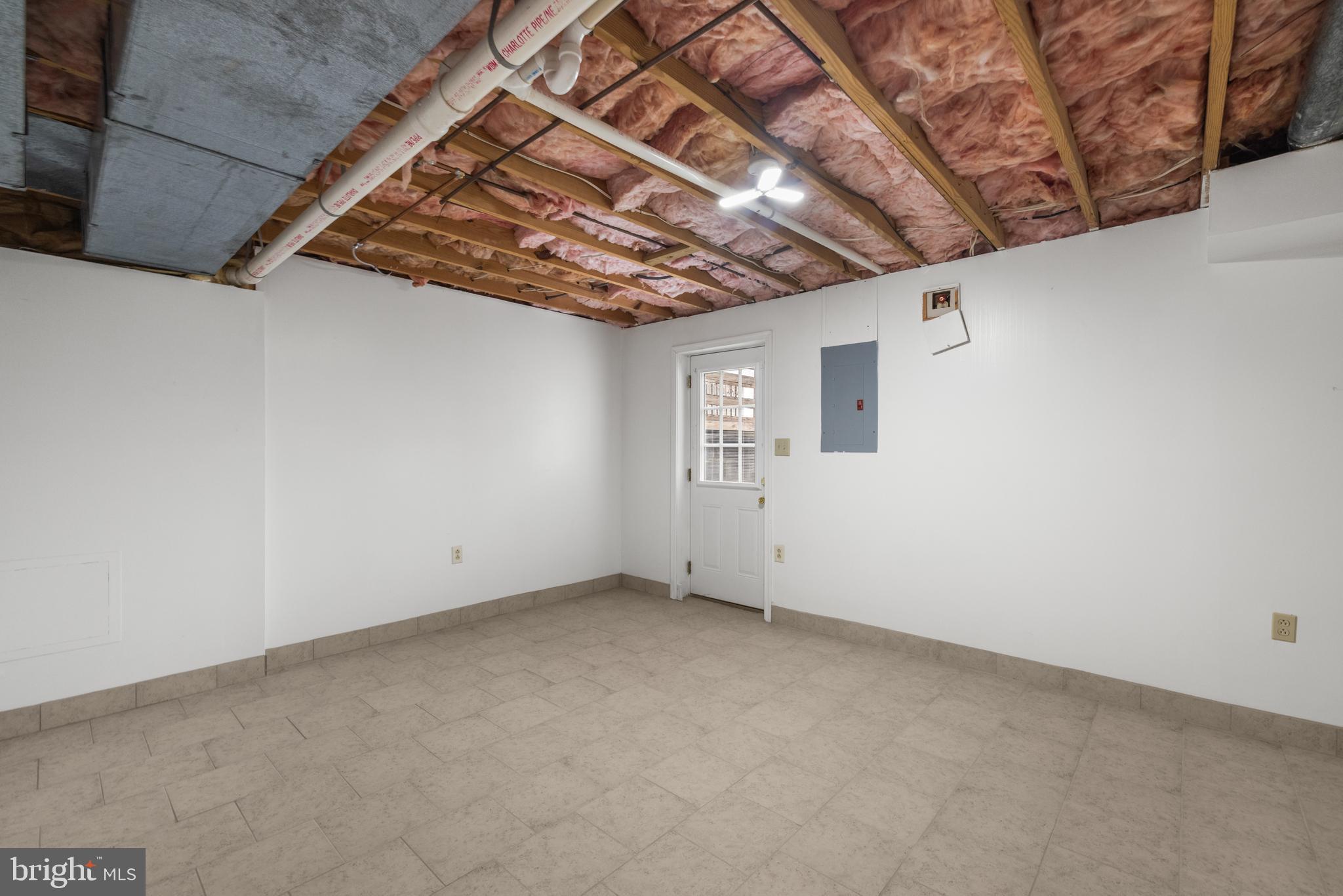 BROOKLAND HEIGHTS - Residential