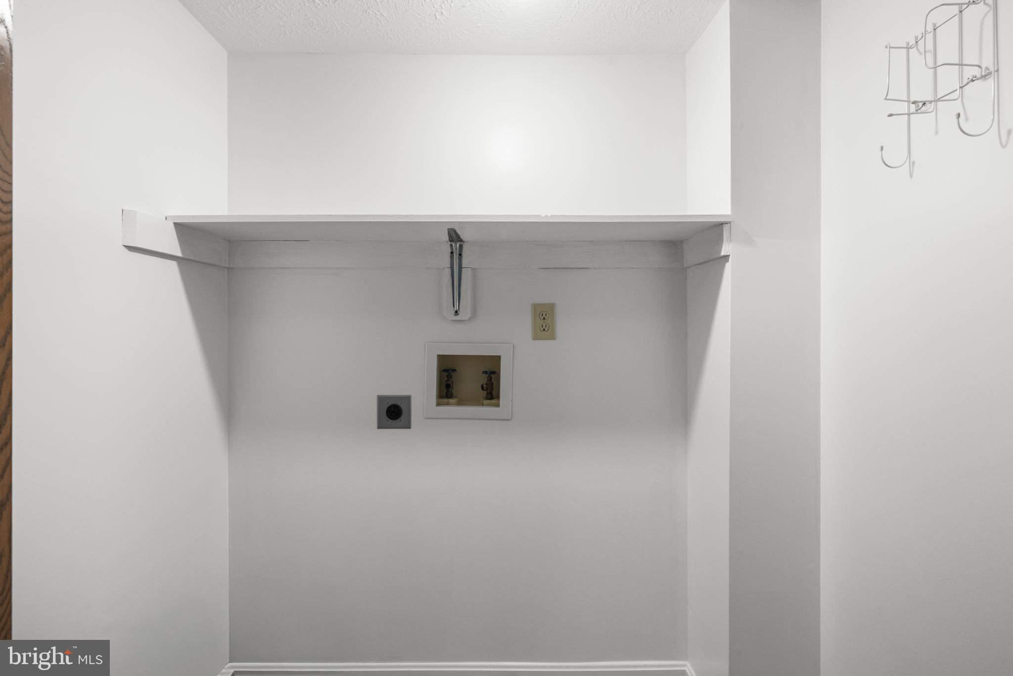 BROOKLAND HEIGHTS - Residential