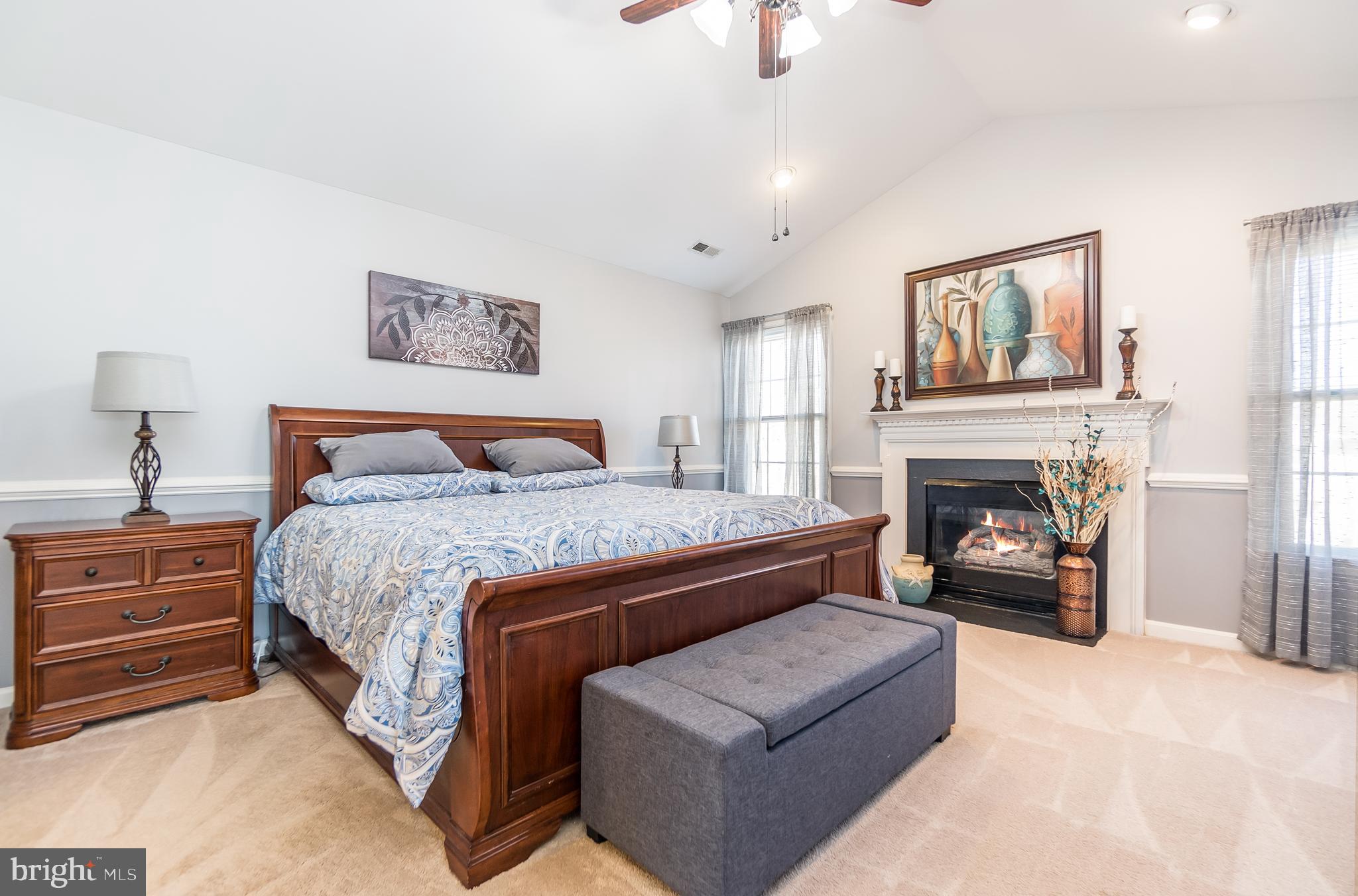 FOX POINT - Residential