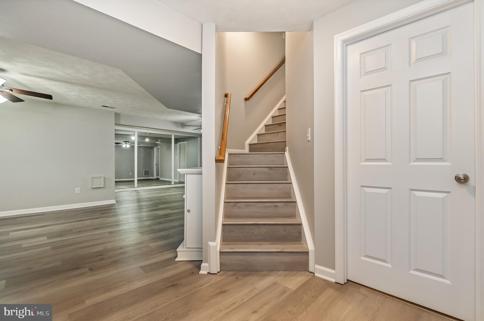 FOX POINT - Residential