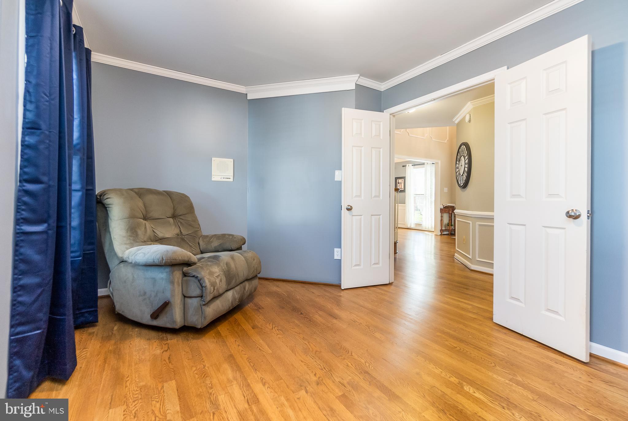 FOX POINT - Residential