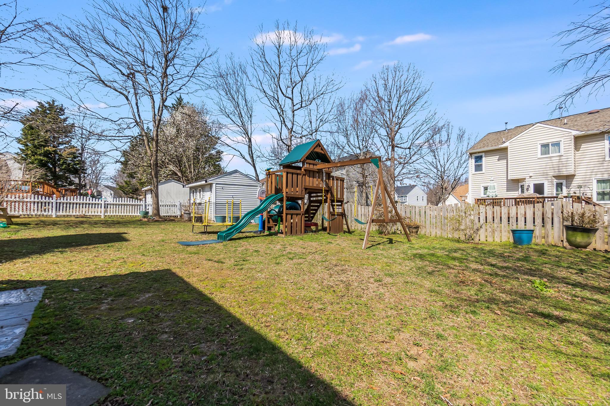 FOX POINT - Residential