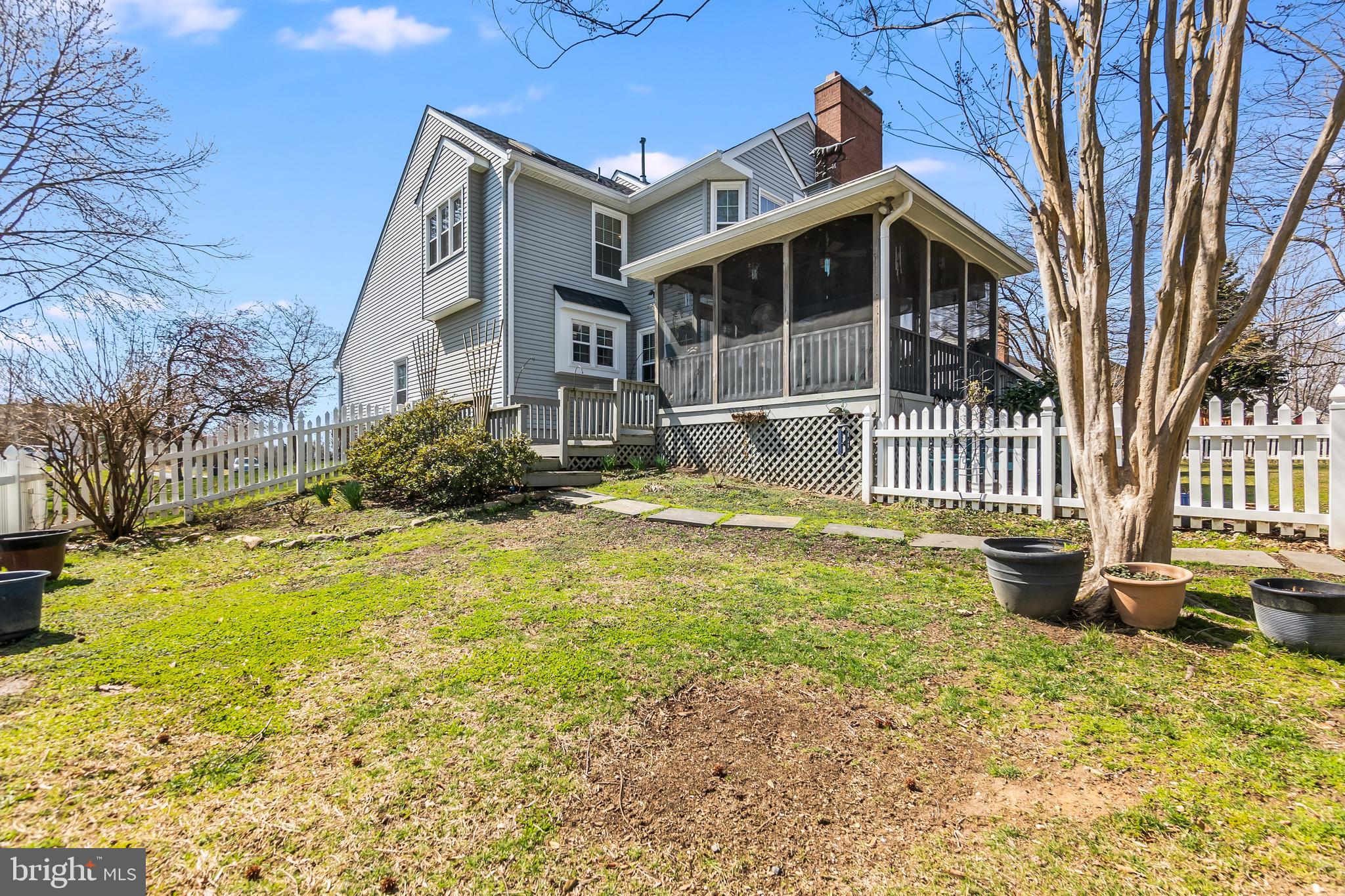 FOX POINT - Residential