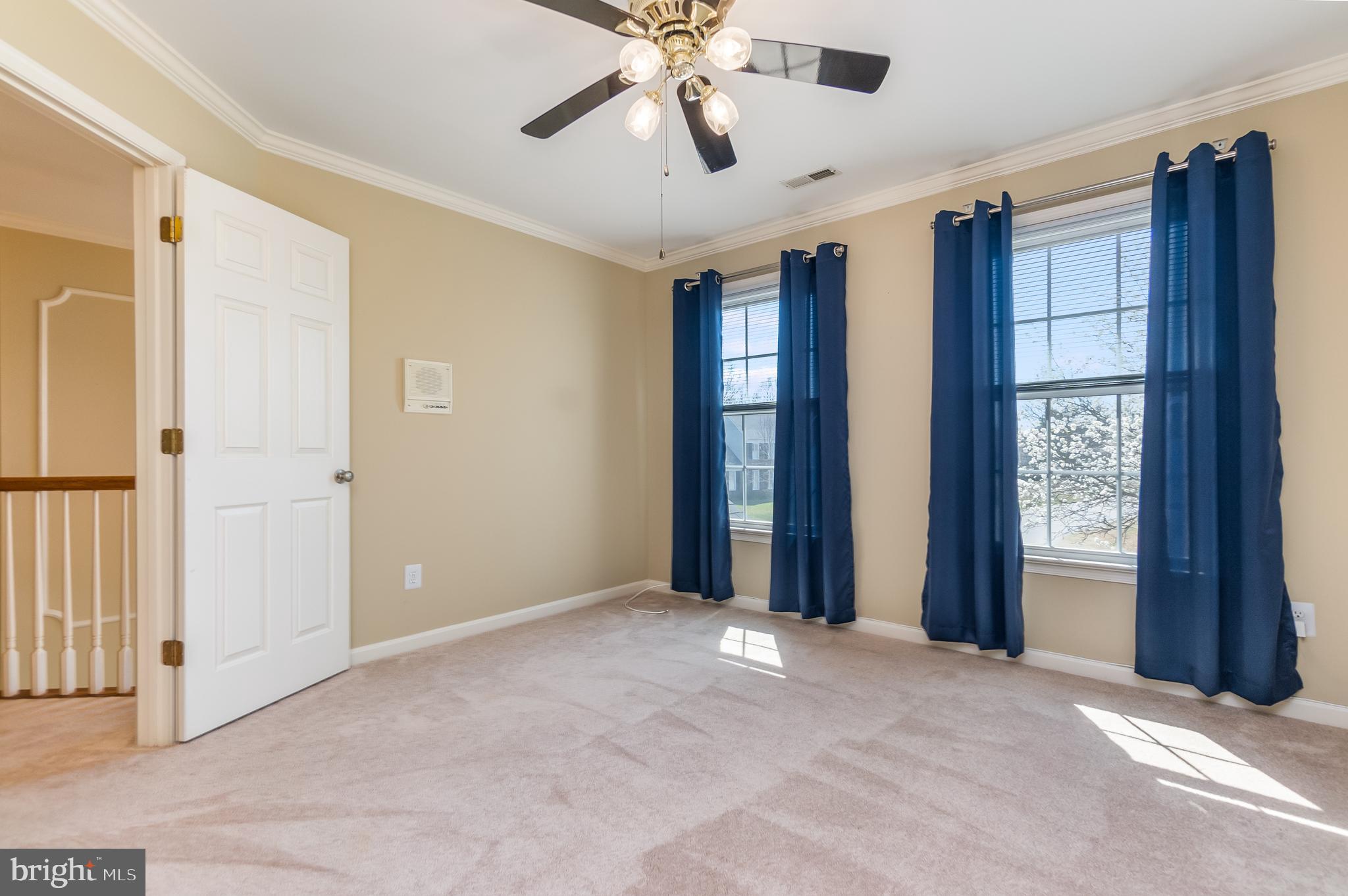 FOX POINT - Residential