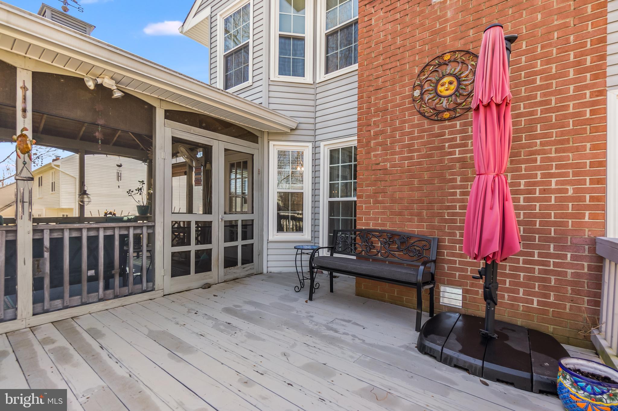 FOX POINT - Residential