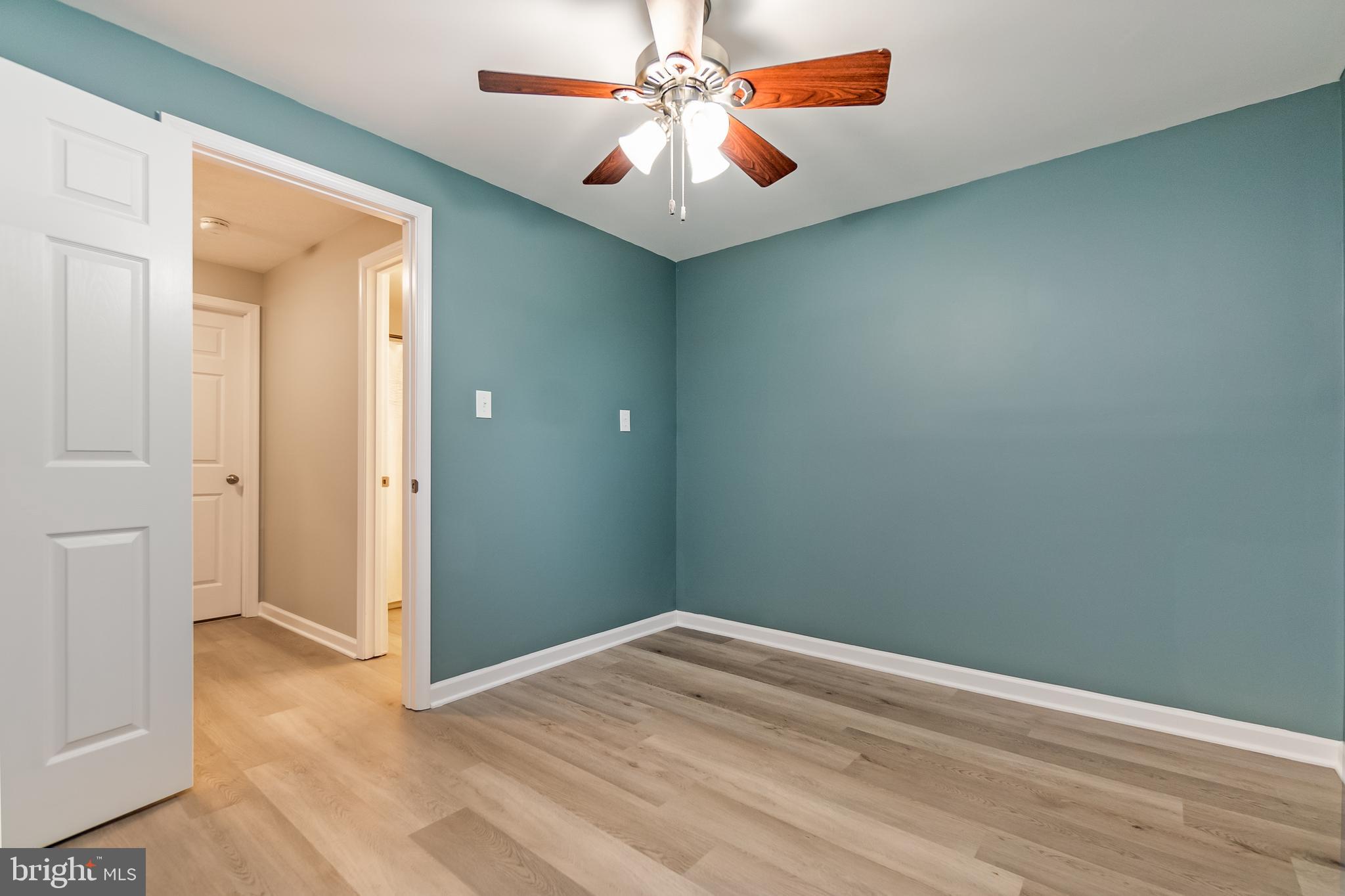 FOX POINT - Residential